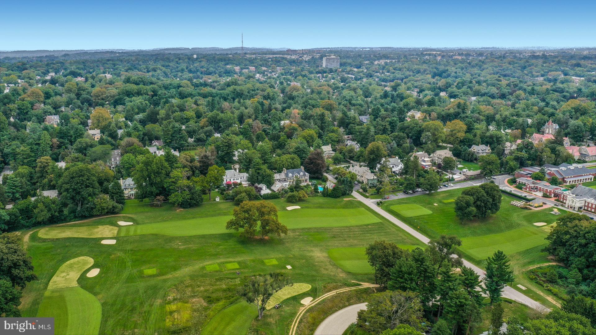 CHESTNUT HILL - Residential