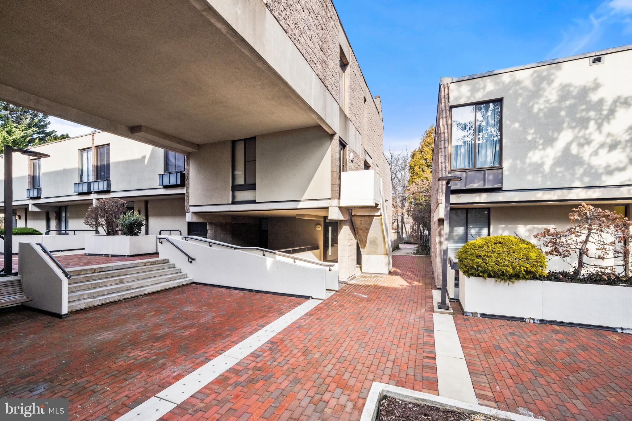 2308 WINEBERRY TERRACE