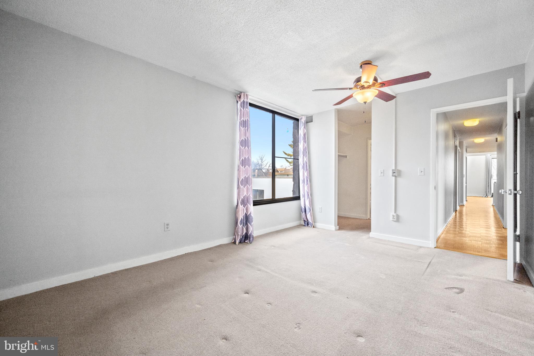 COLD SPRING NEWTOWN - Residential