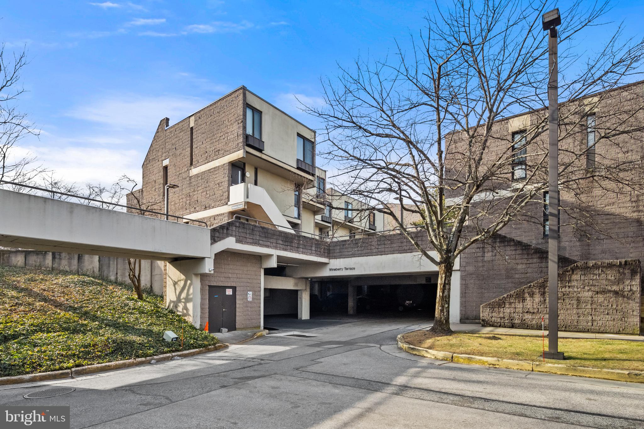 COLD SPRING NEWTOWN - Residential