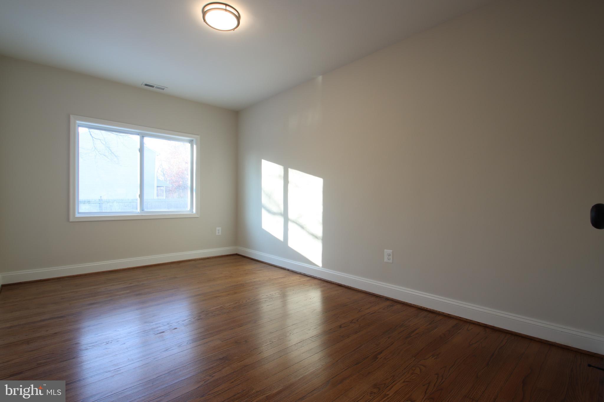 PARKVILLE - Residential