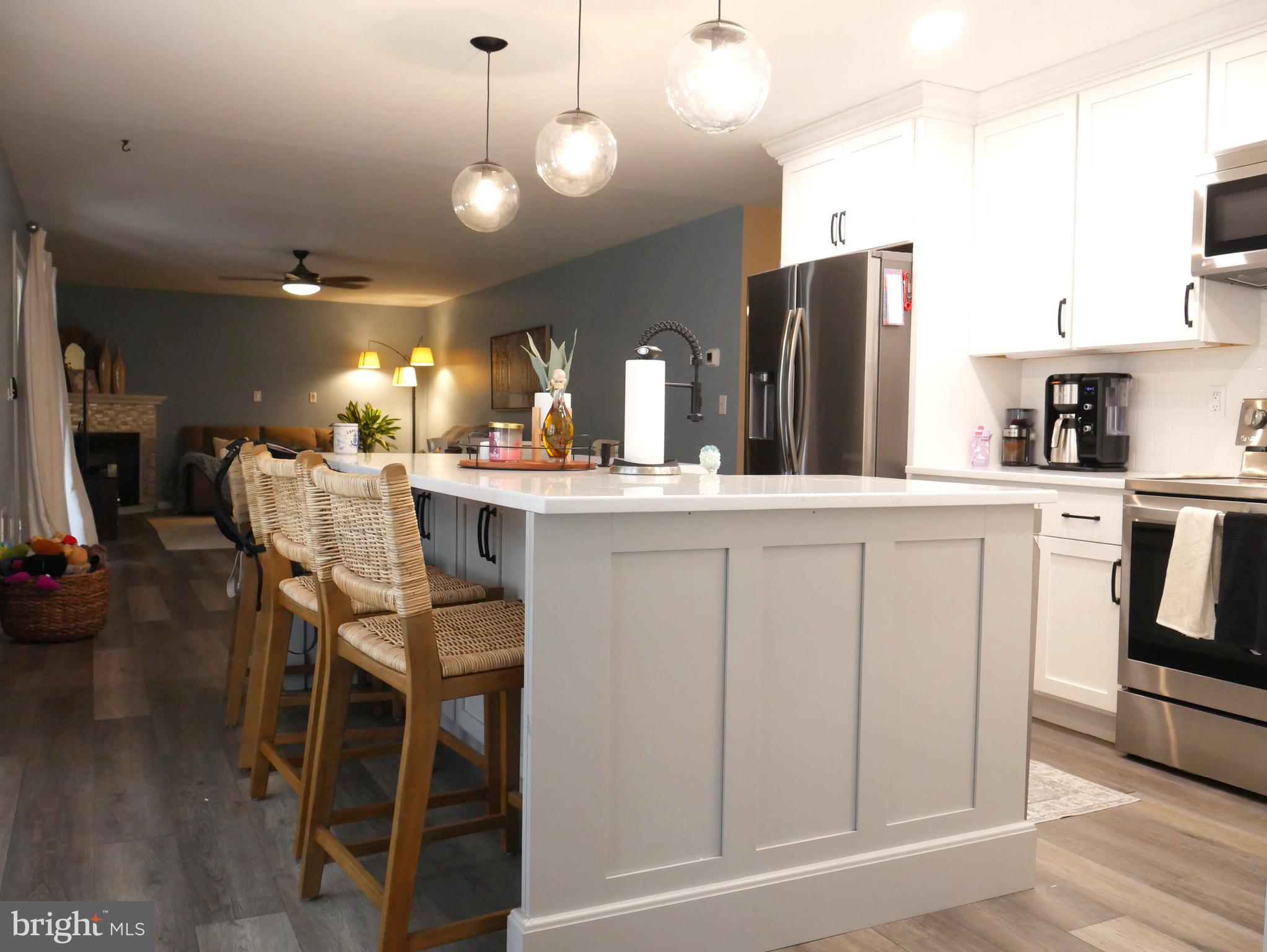 115 BAY MEADOWS LANE