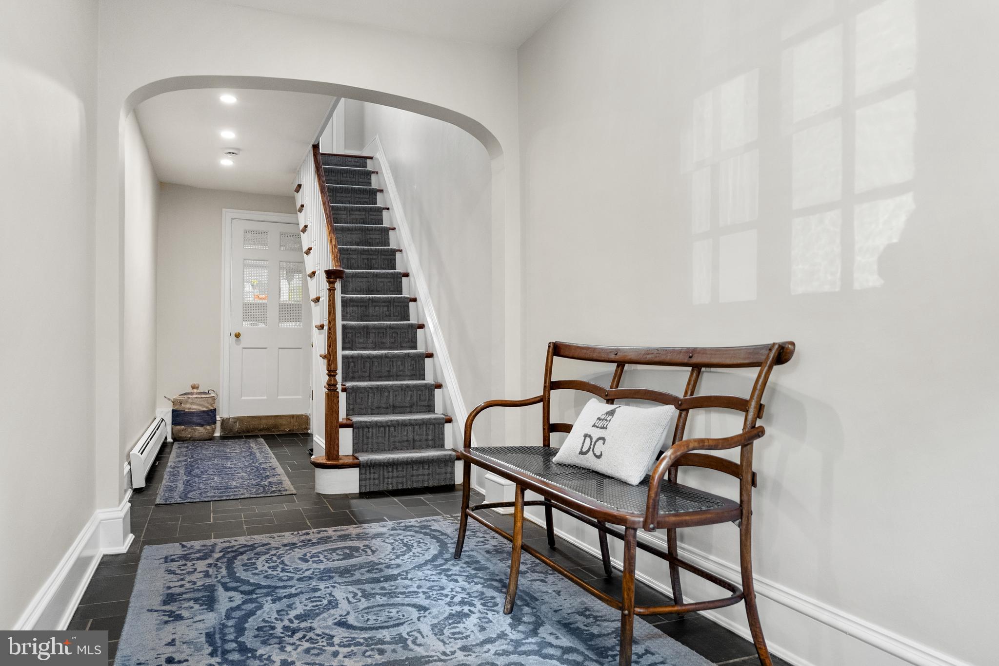 GEORGETOWN - Residential