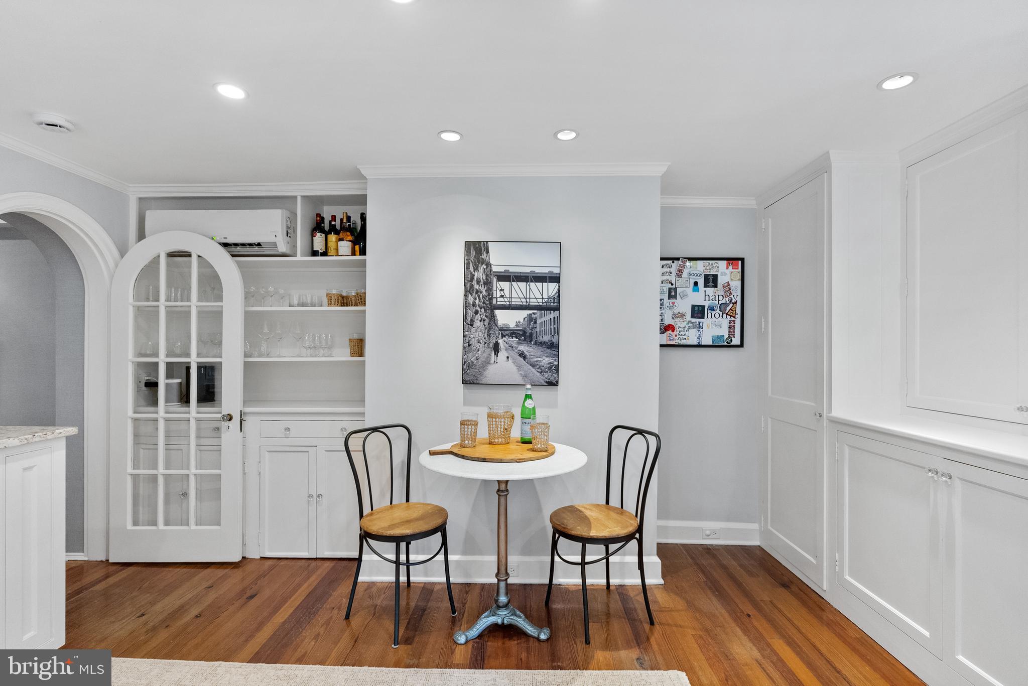 GEORGETOWN - Residential