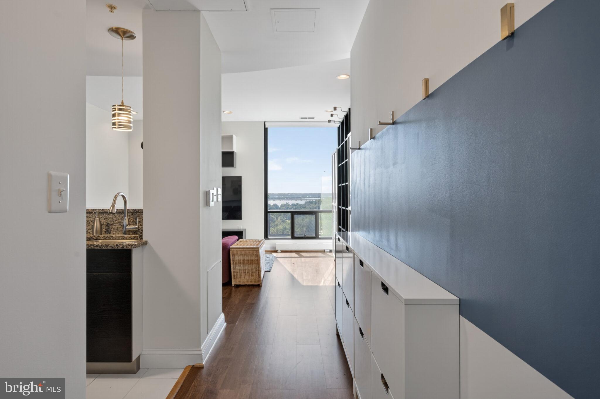 1011 ARLINGTON BOULEVARD 1112