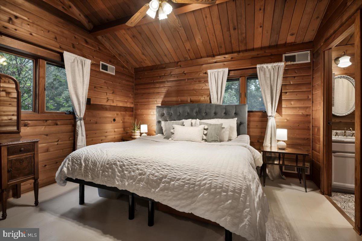 ALDIE ROAD - Residential