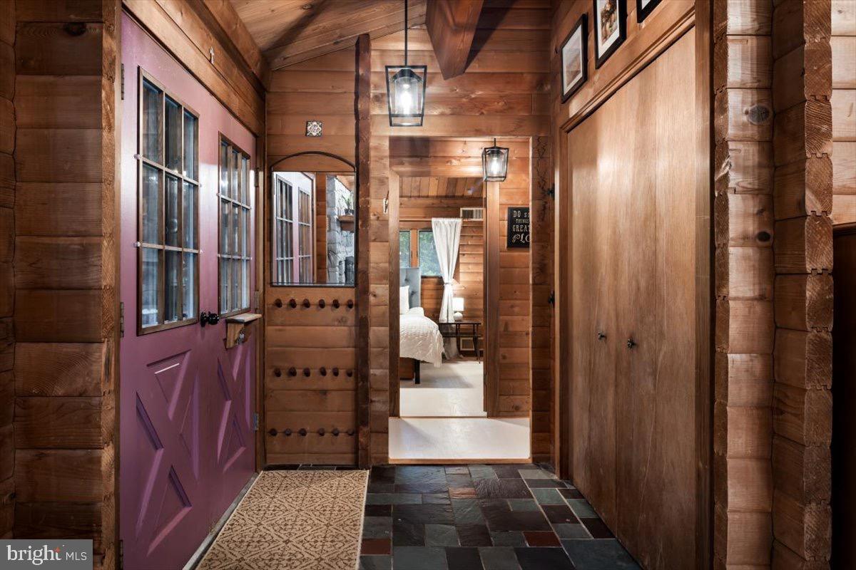 ALDIE ROAD - Residential