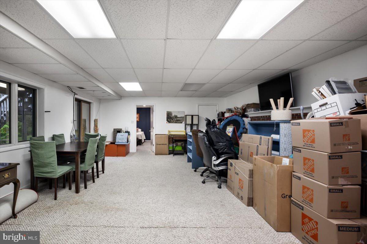 ALDIE ROAD - Residential