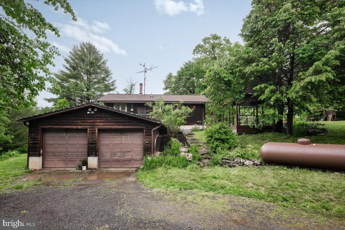 ALDIE ROAD - Residential