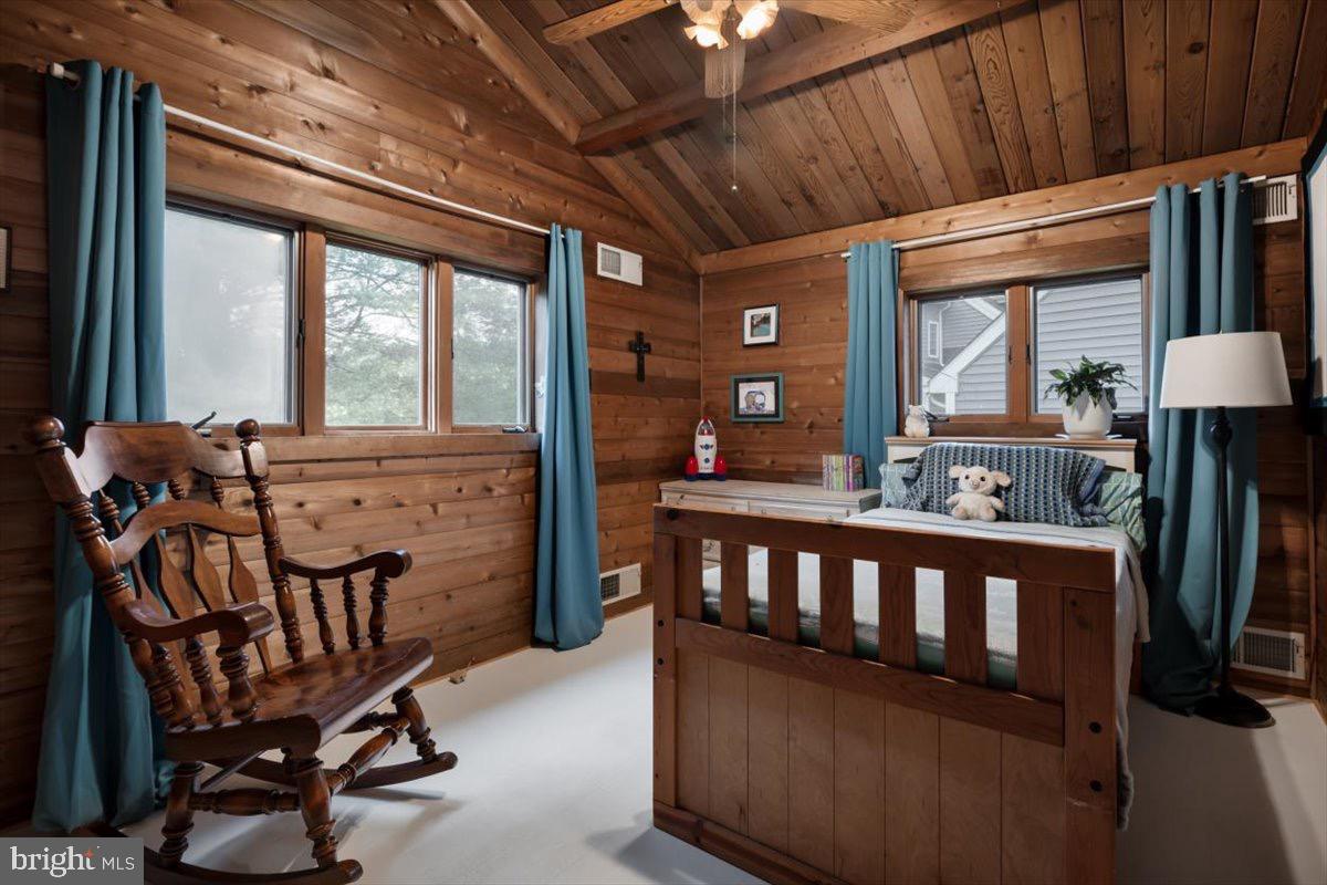 ALDIE ROAD - Residential