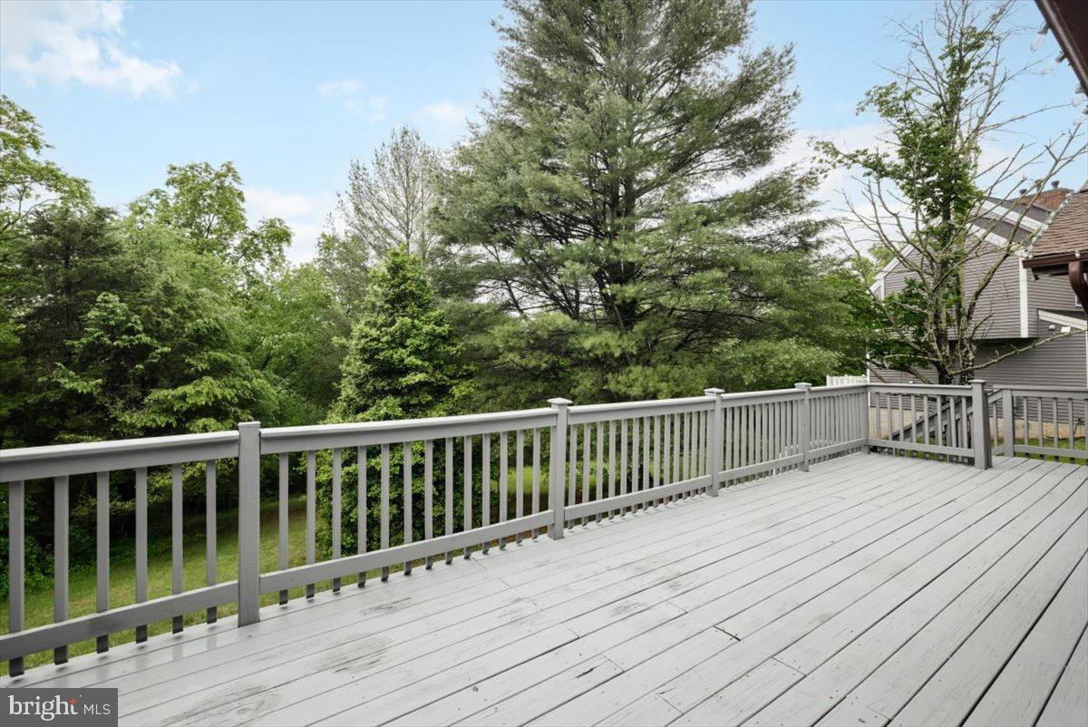 ALDIE ROAD - Residential