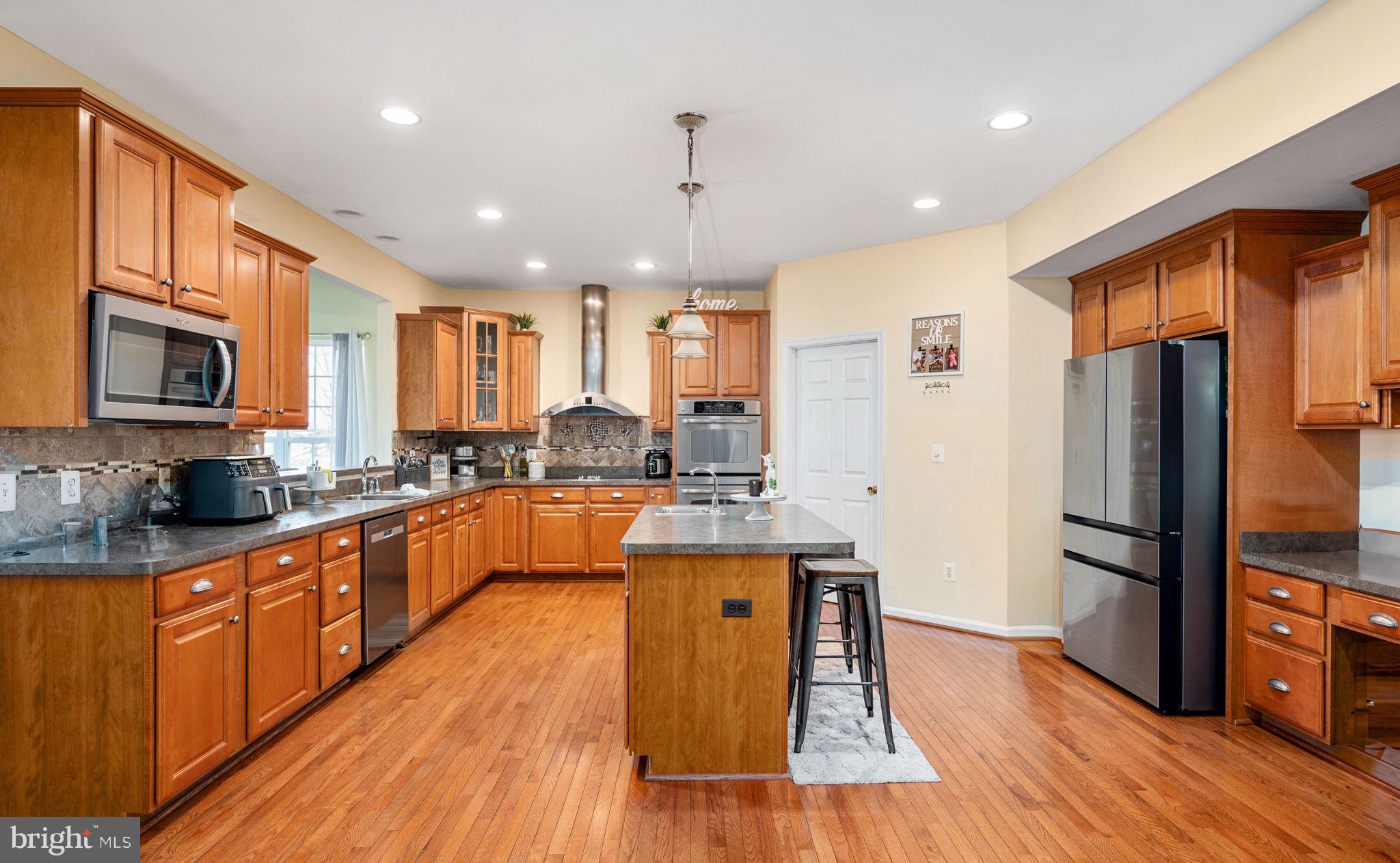 LEELAND STATION - Residential