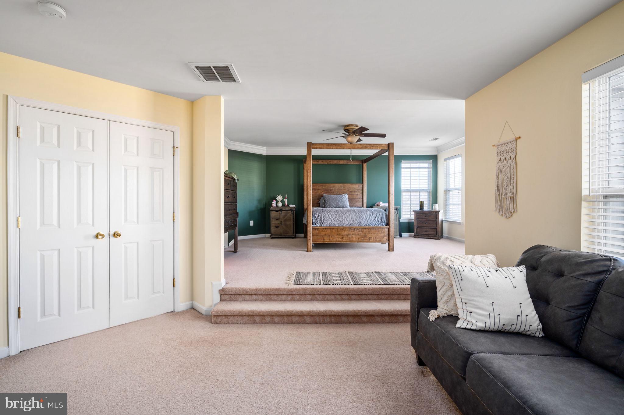 LEELAND STATION - Residential