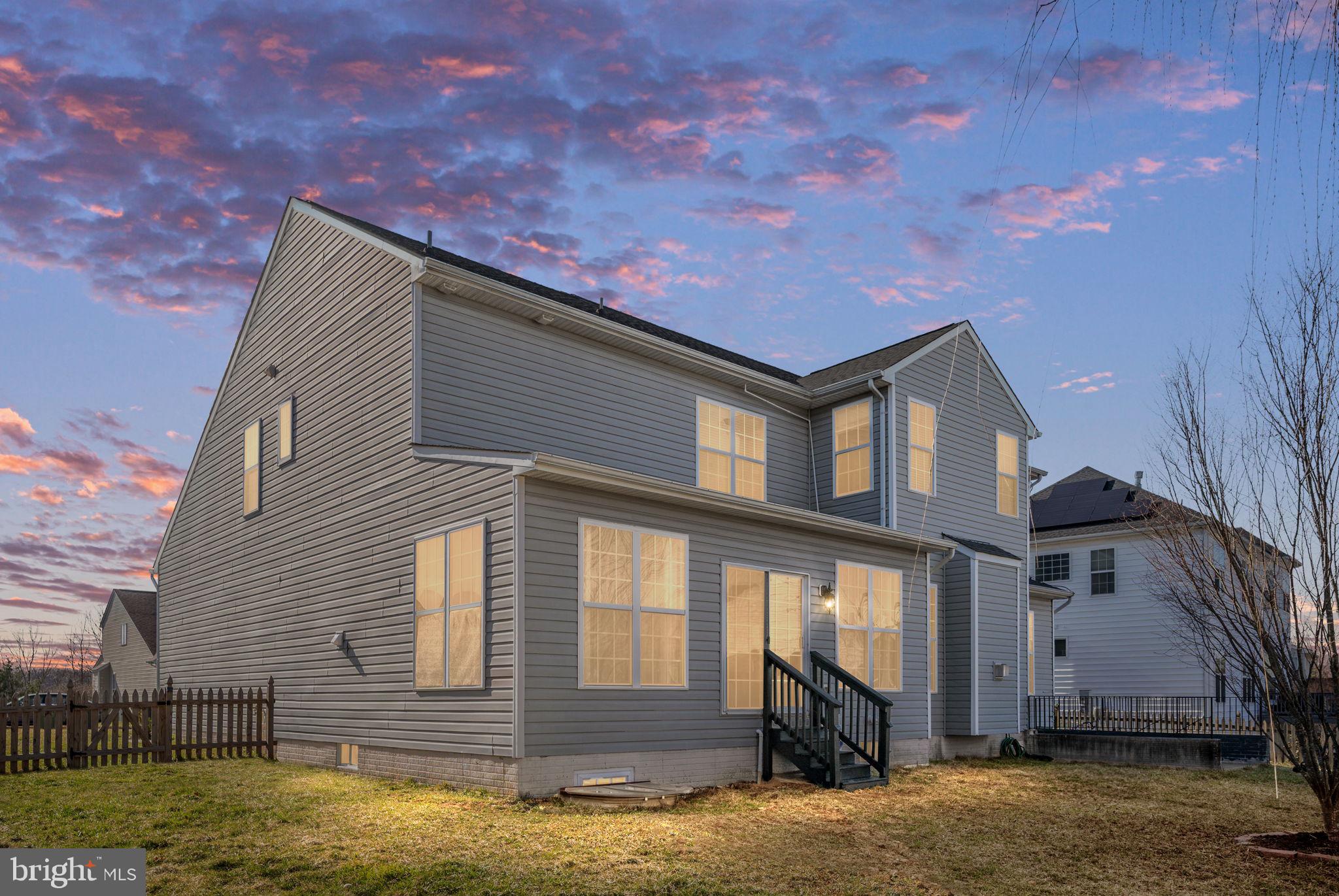 LEELAND STATION - Residential