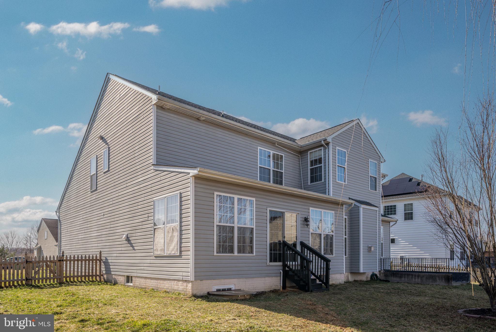 LEELAND STATION - Residential