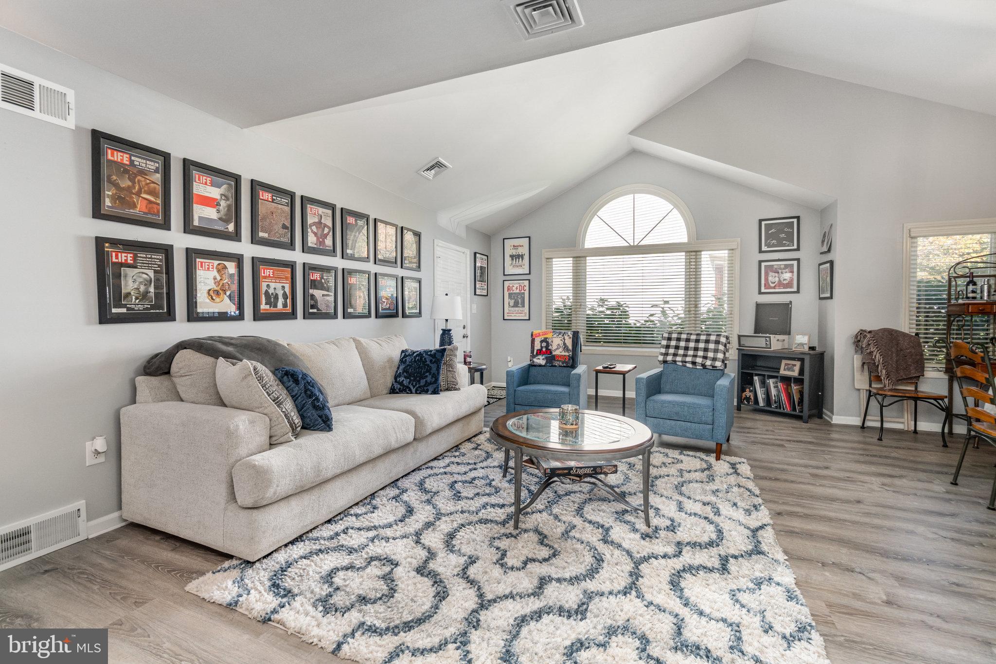 1837 CREEK VIEW DRIVE