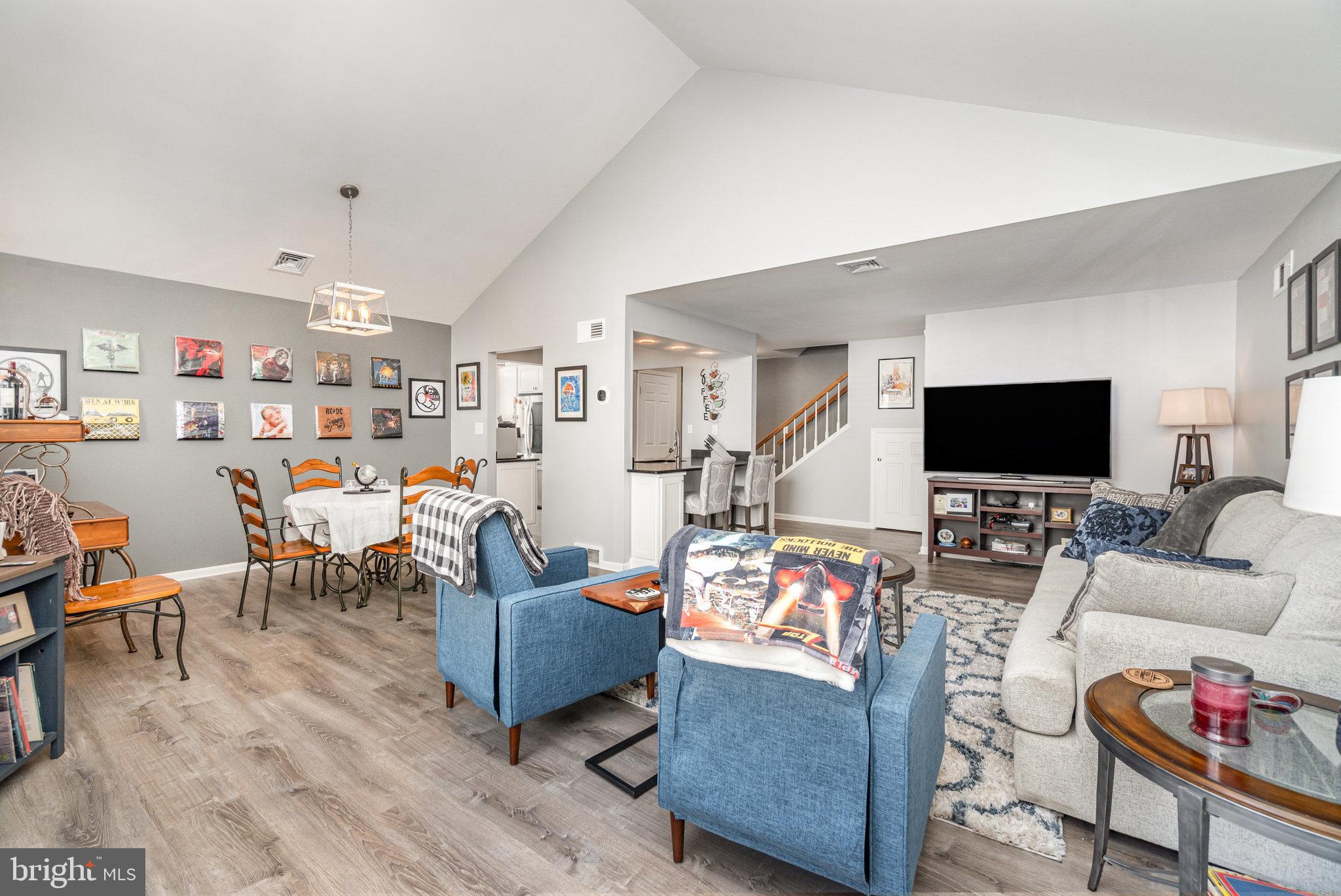 1837 CREEK VIEW DRIVE