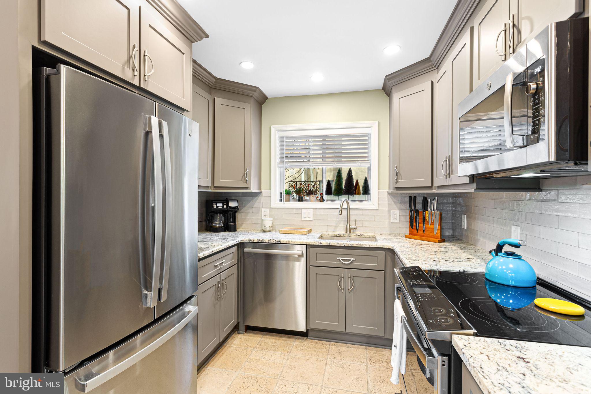 GRADUATE HOSPITAL - Residential