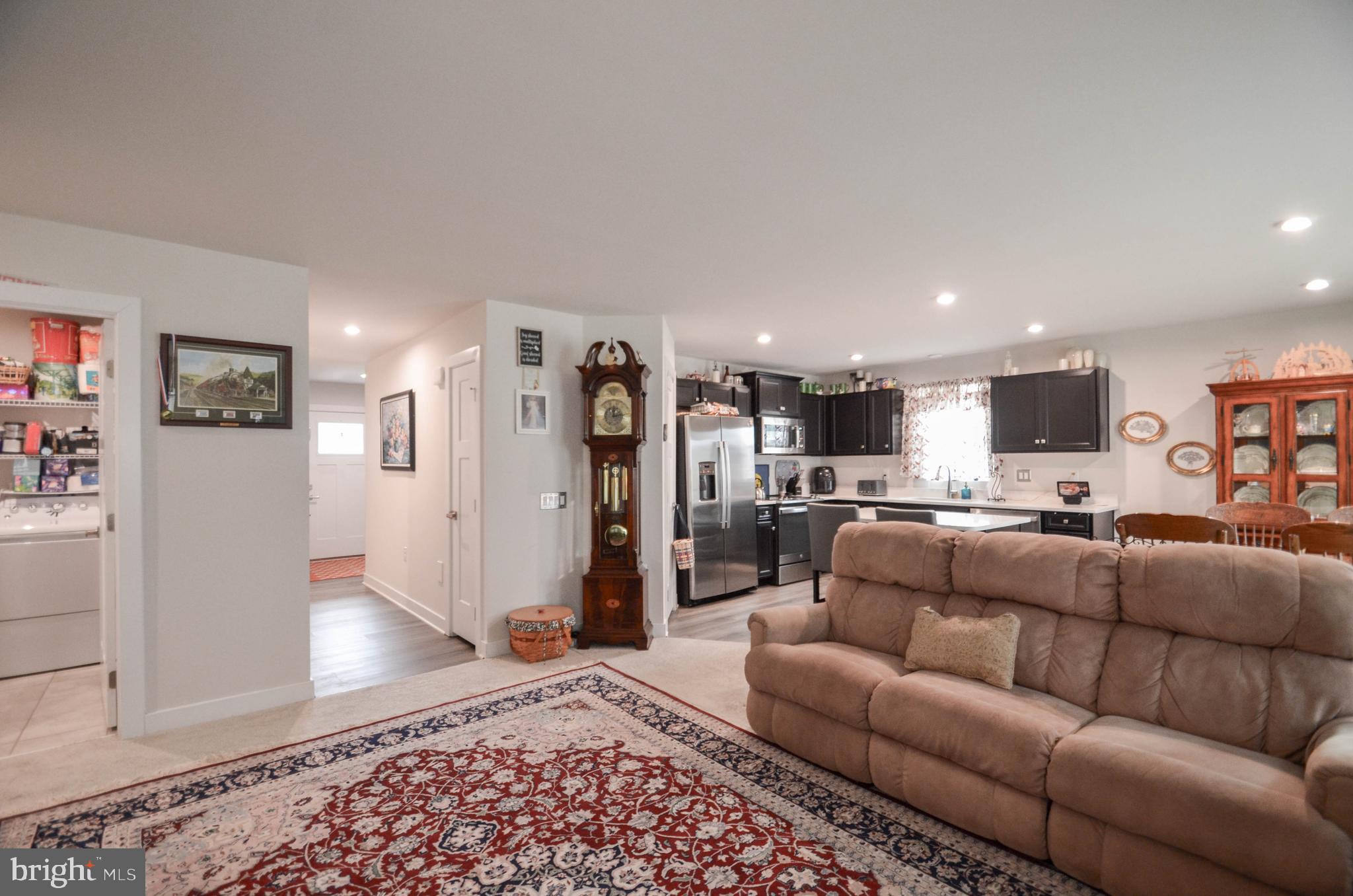 4244 CYPRESS LANE