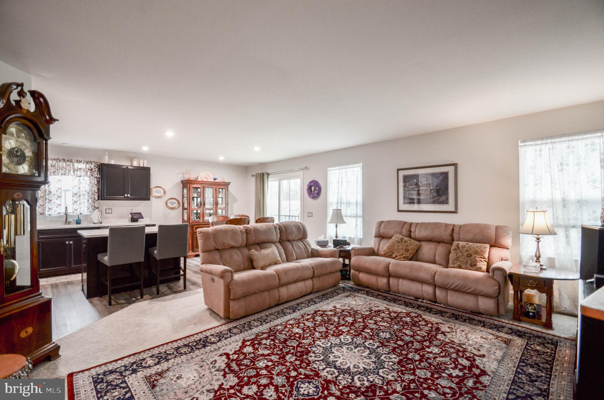 4244 CYPRESS LANE