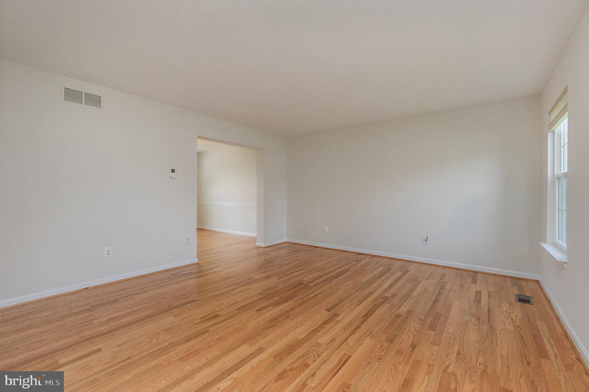 FOREST LAKES - Residential