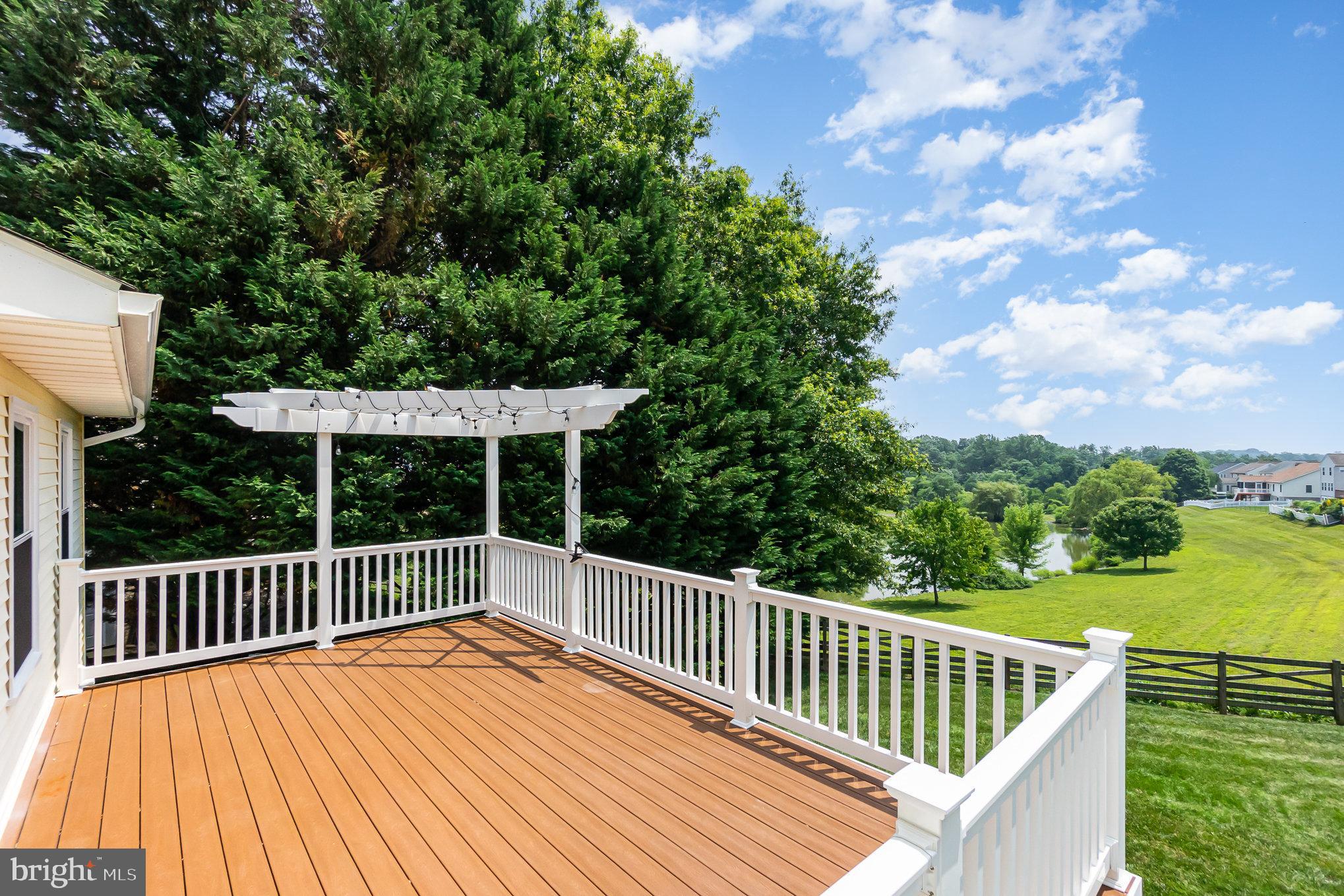 FOREST LAKES - Residential