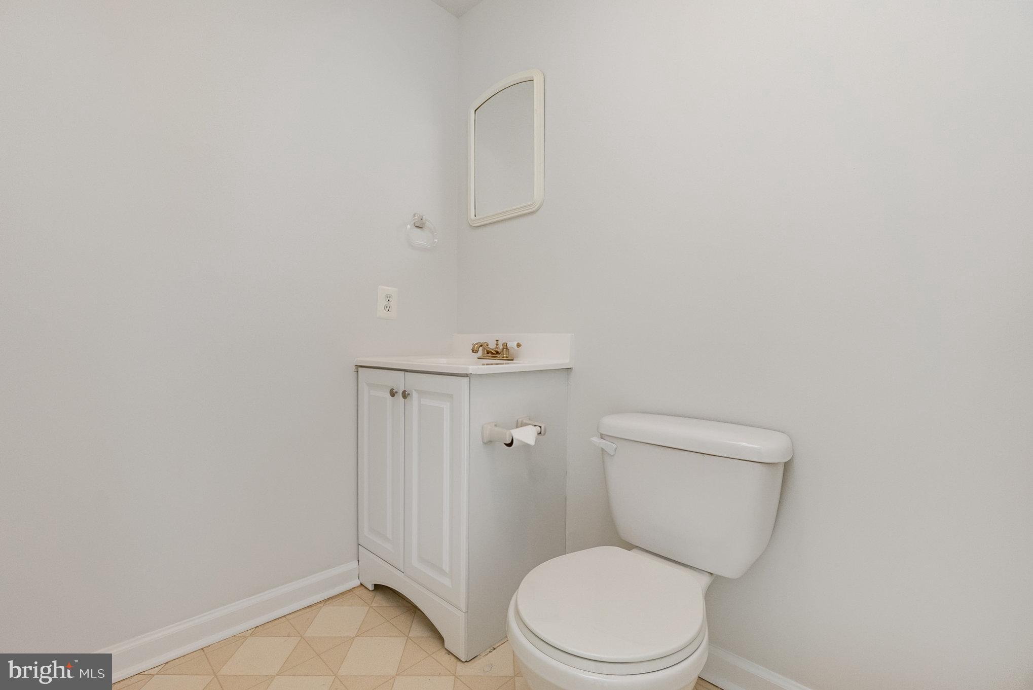 FOREST LAKES - Residential