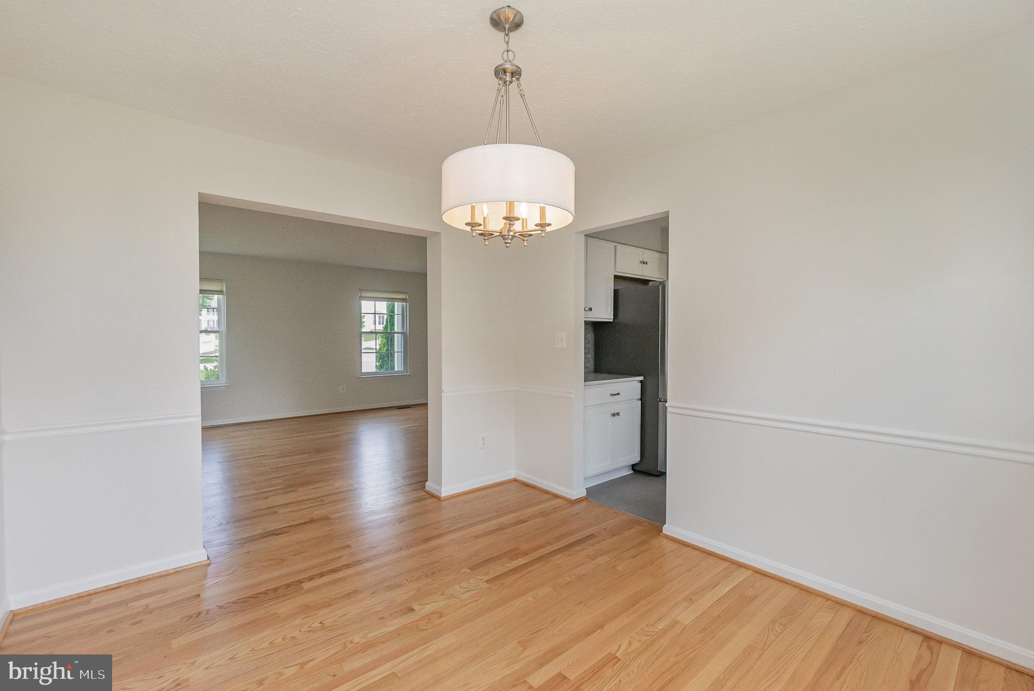 FOREST LAKES - Residential