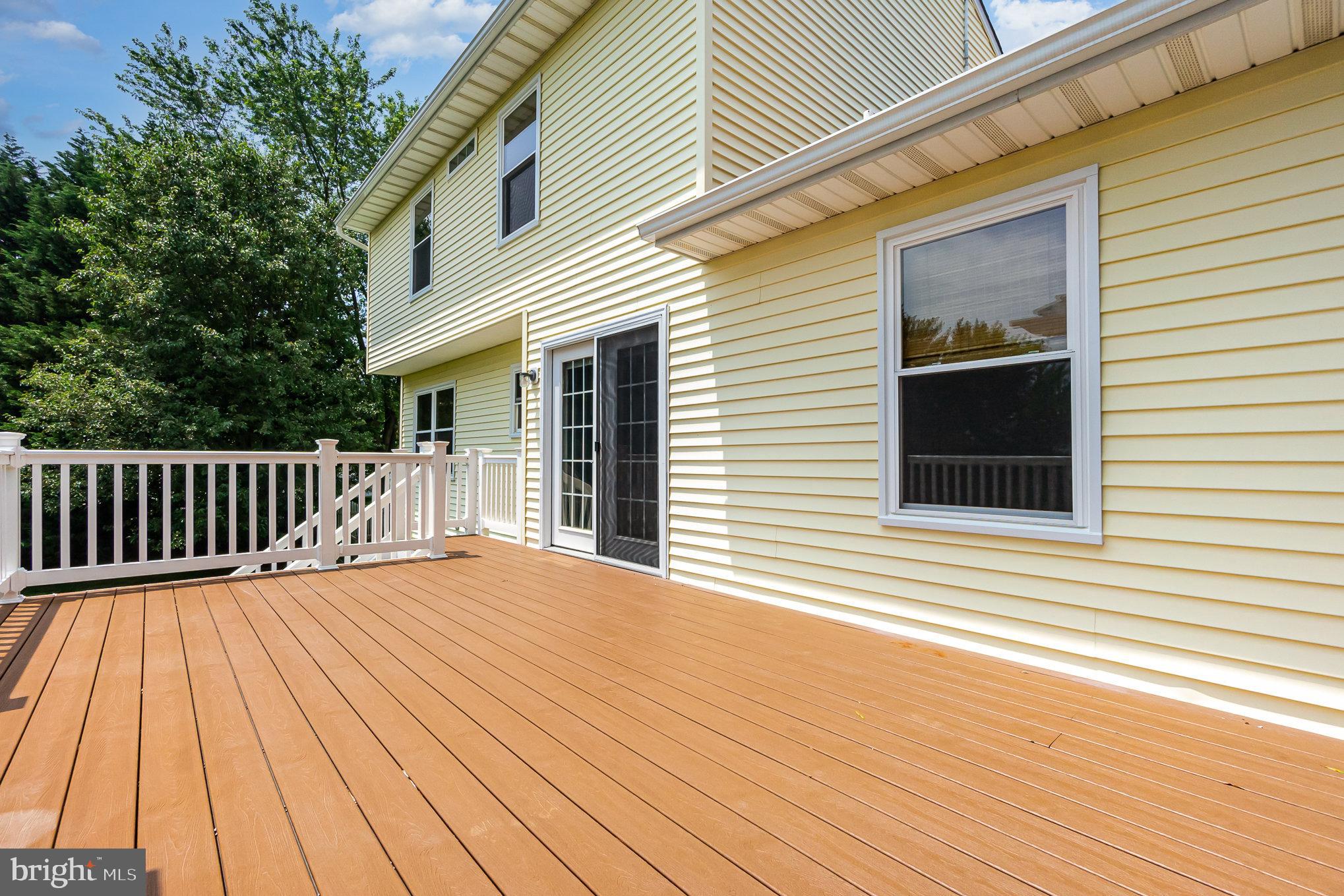 FOREST LAKES - Residential