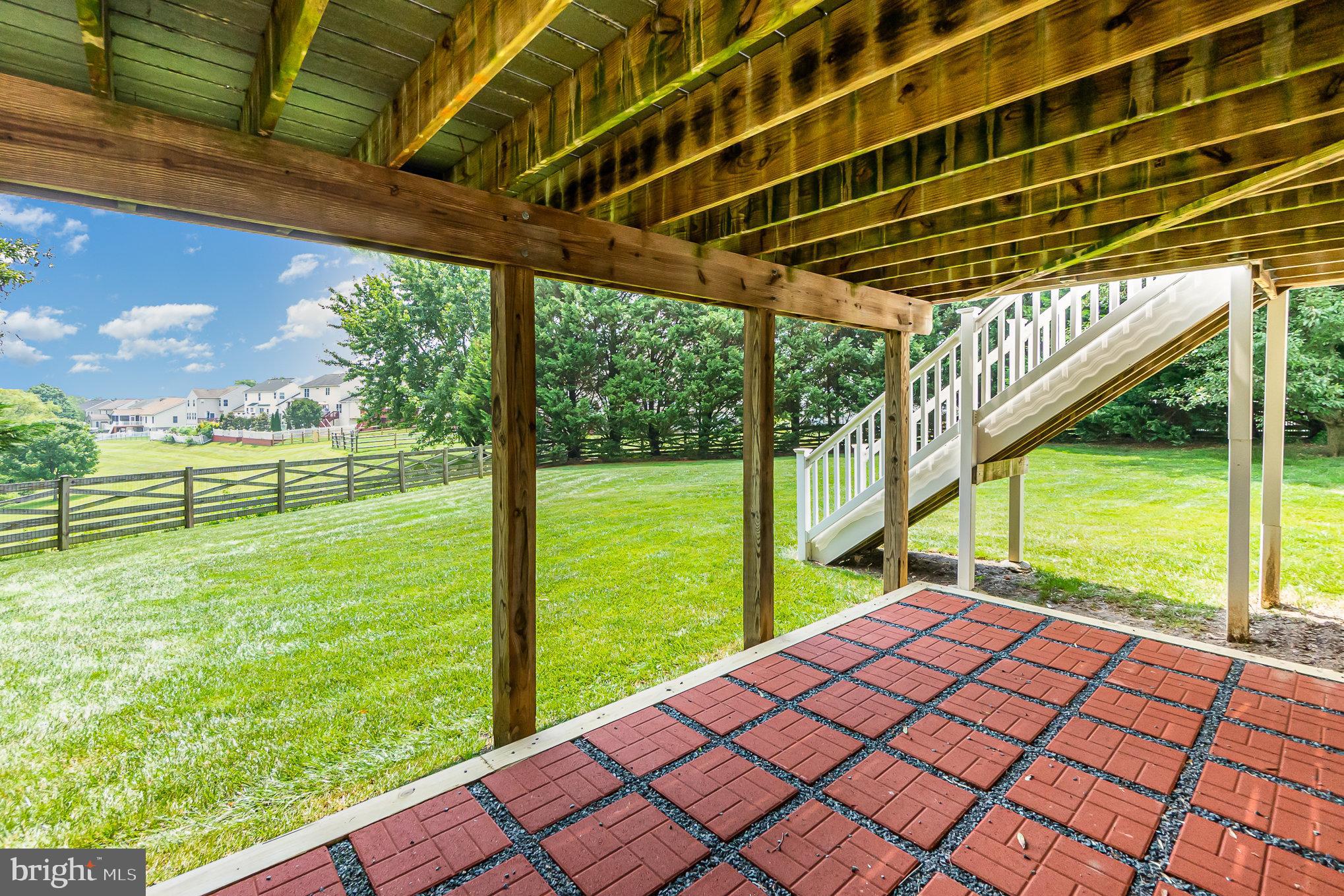 FOREST LAKES - Residential