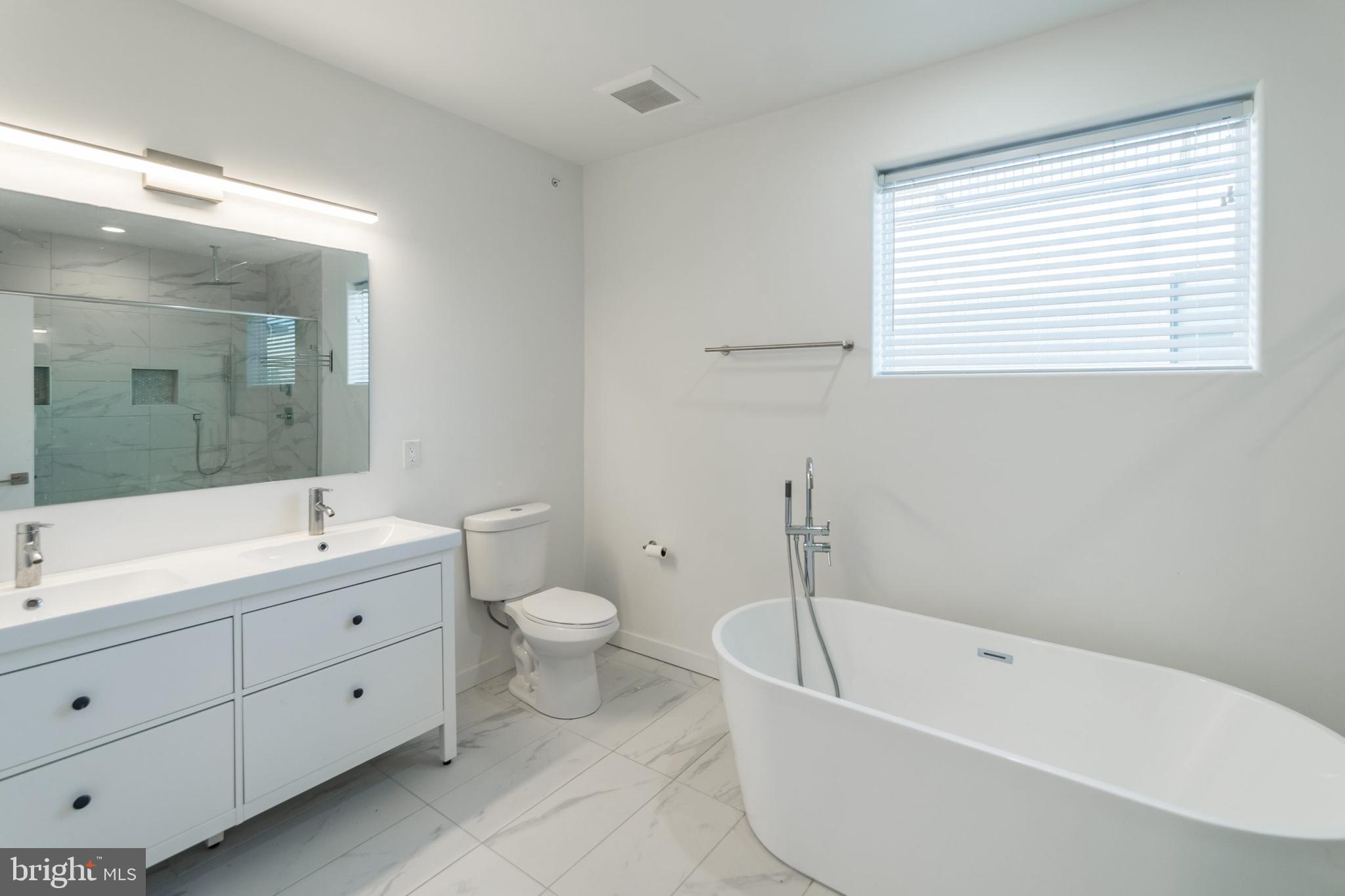 DICKINSON NARROWS - Residential Lease