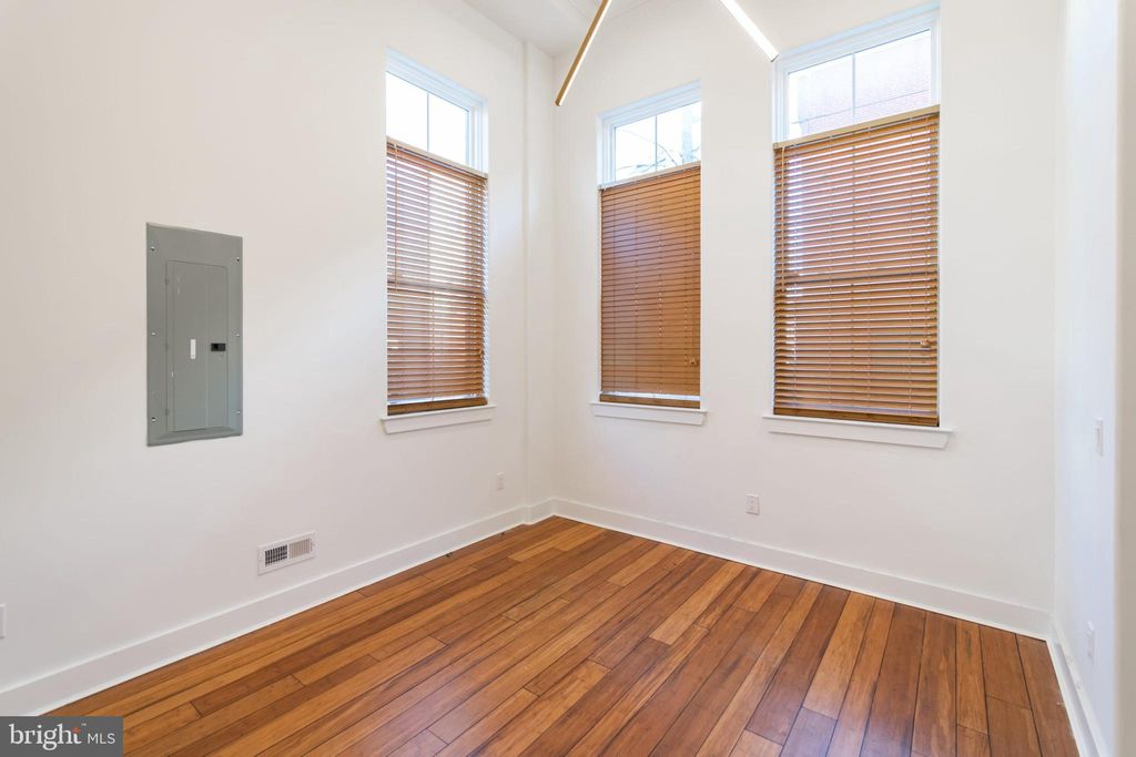 Photo of 601 Mcclellan Street, PHILADELPHIA, PA 19148 (MLS # PAPH2562892)