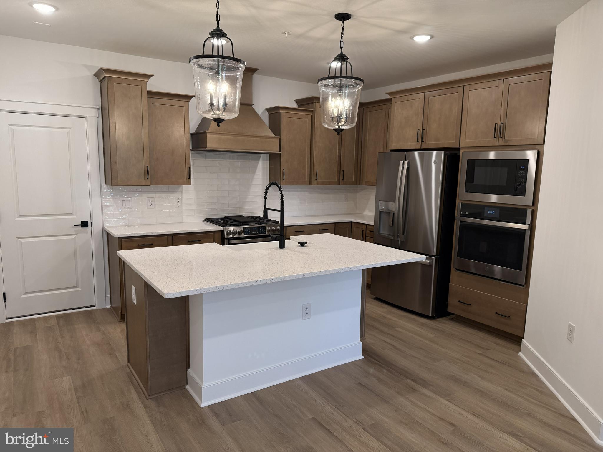 WESTFIELD - Residential Lease