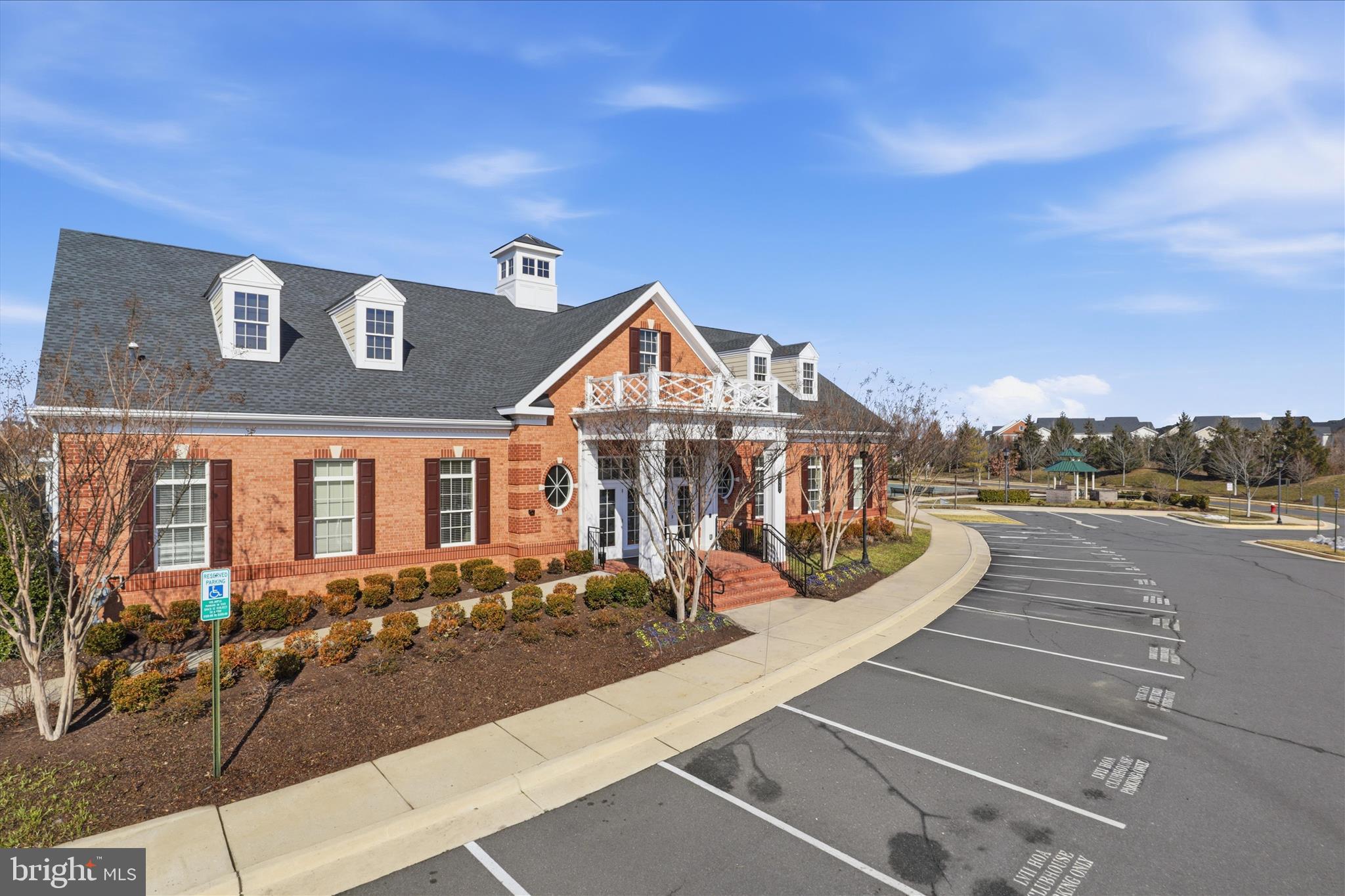 BUCKINGHAM AT LOUDOUN VALLEY - Residential