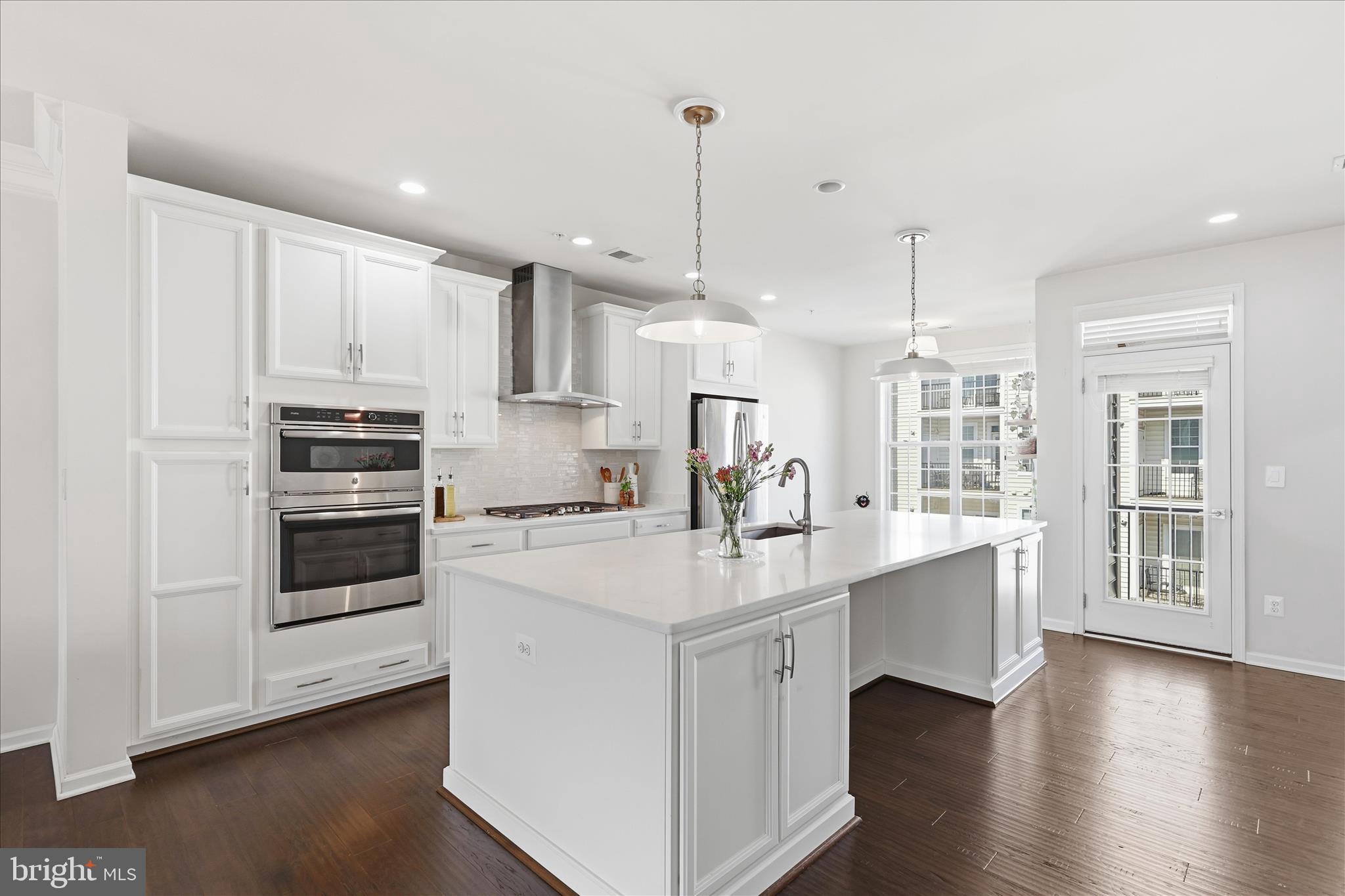 BUCKINGHAM AT LOUDOUN VALLEY - Residential