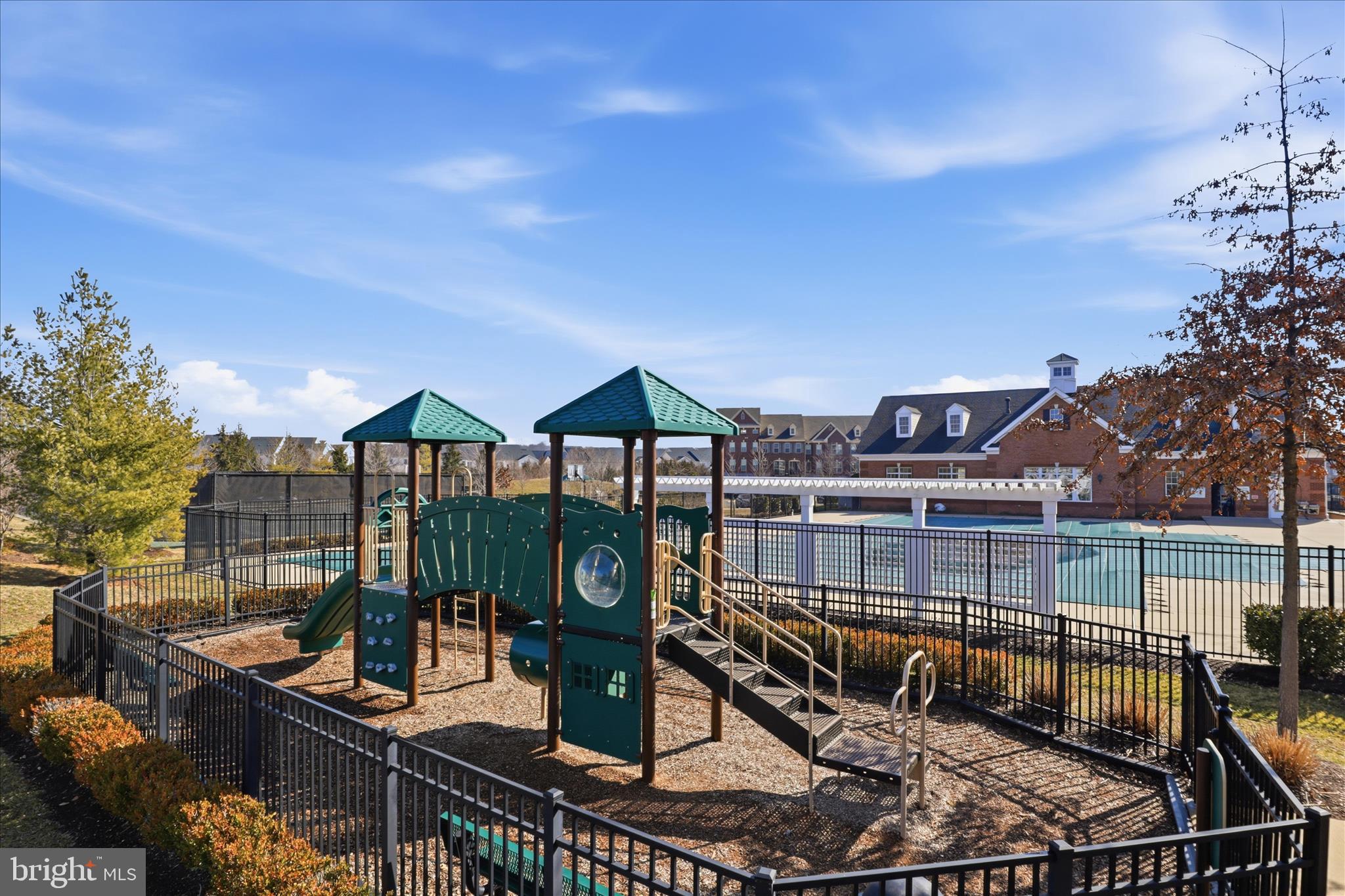 BUCKINGHAM AT LOUDOUN VALLEY - Residential