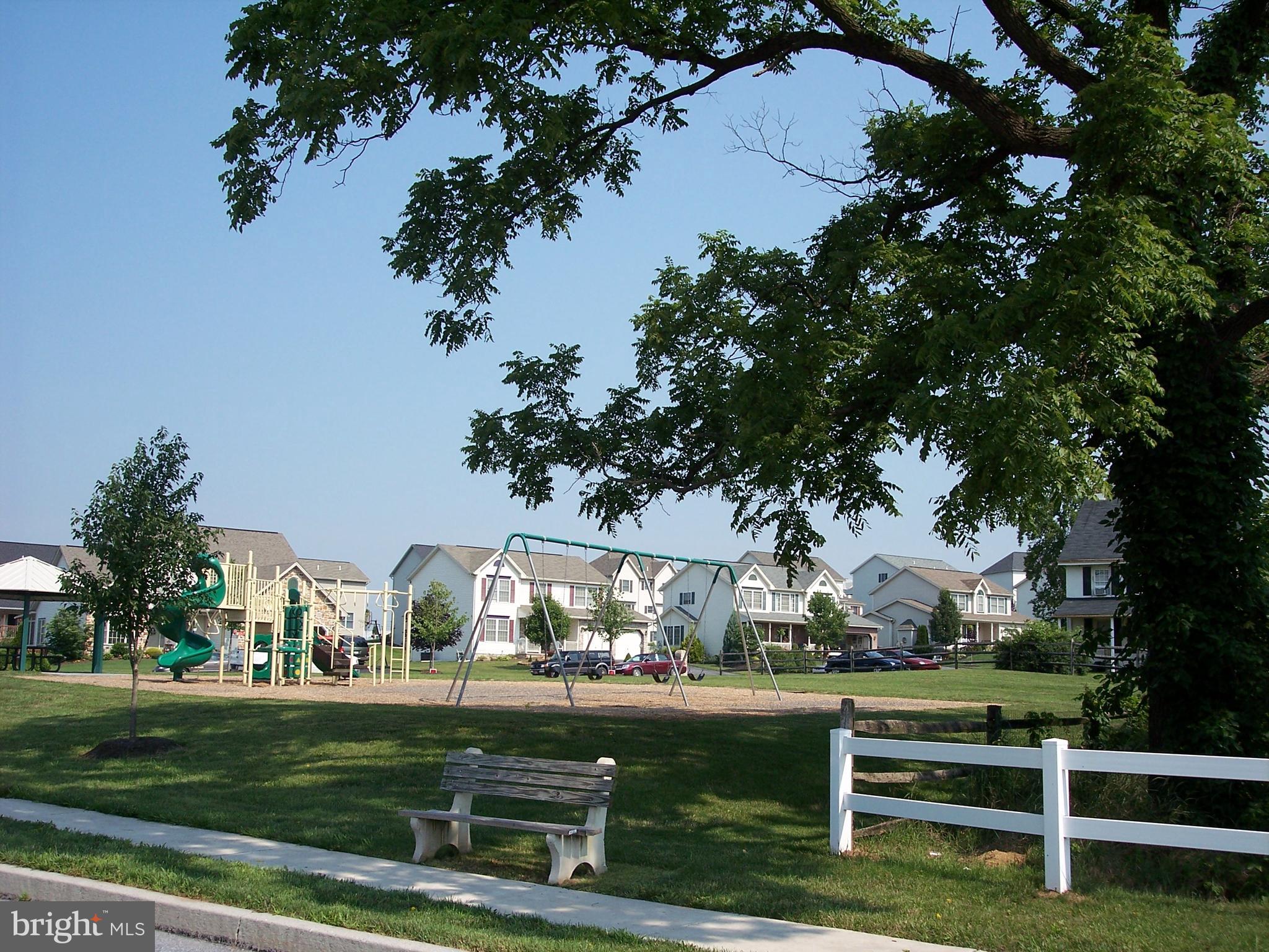 GREENWOOD HILLS - Residential