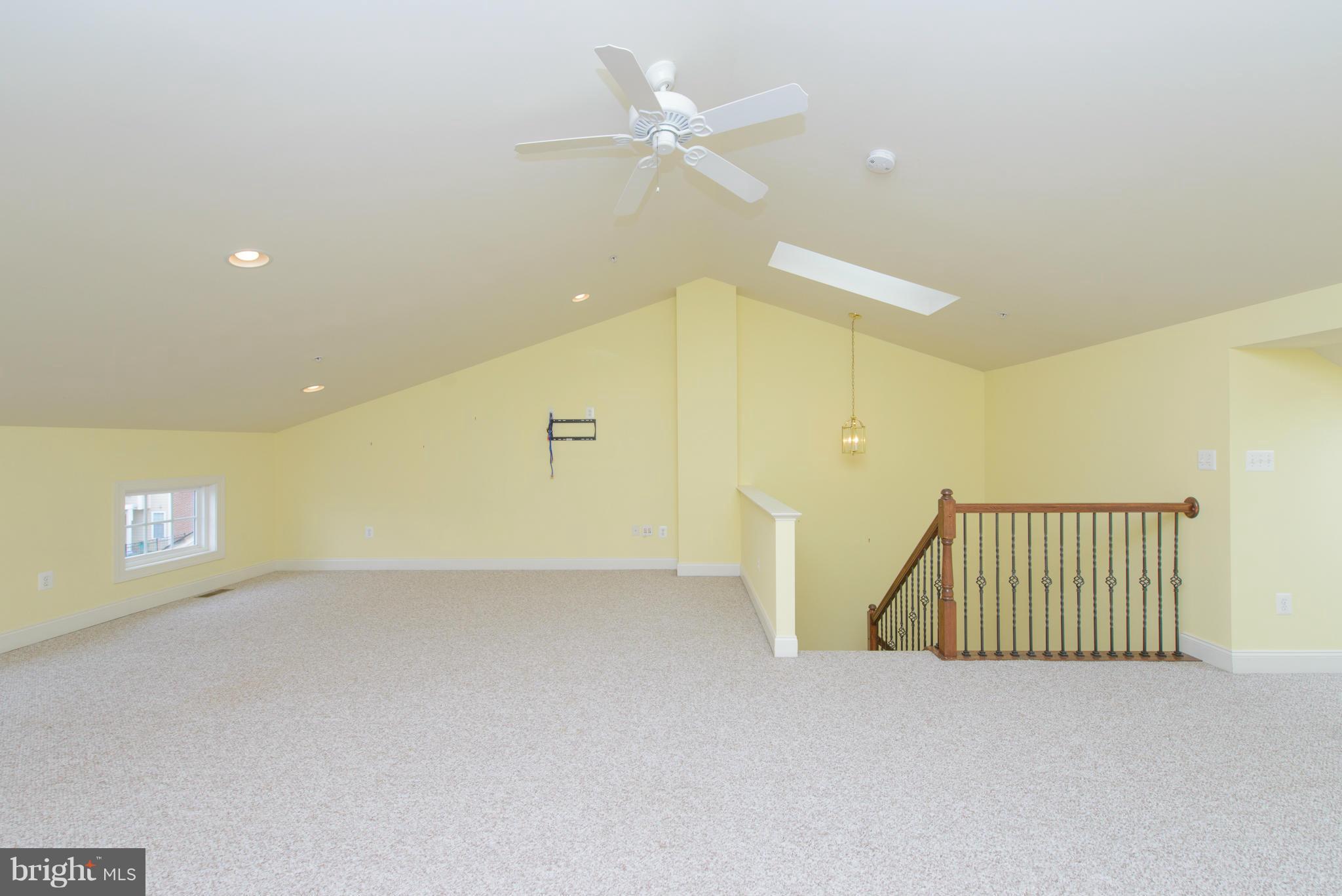 THE ENCLAVE AT ARUNDEL PRESERVE - Residential Lease