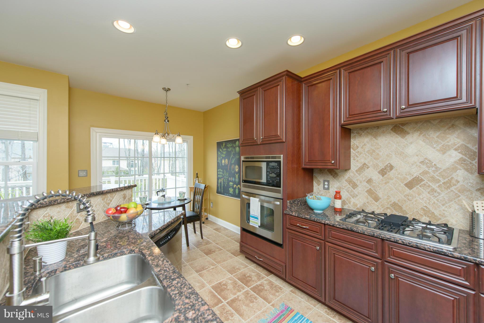 THE ENCLAVE AT ARUNDEL PRESERVE - Residential Lease