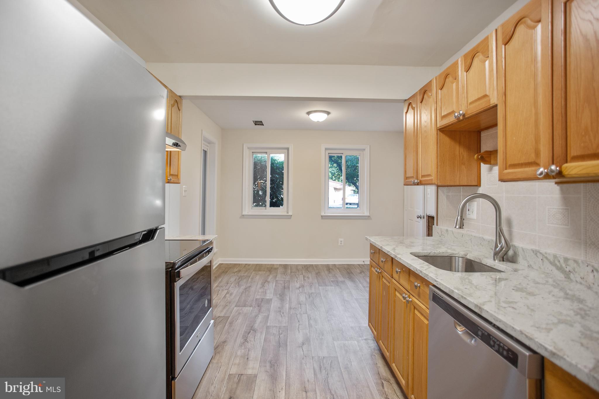 JEFFERSON MEWS - Residential