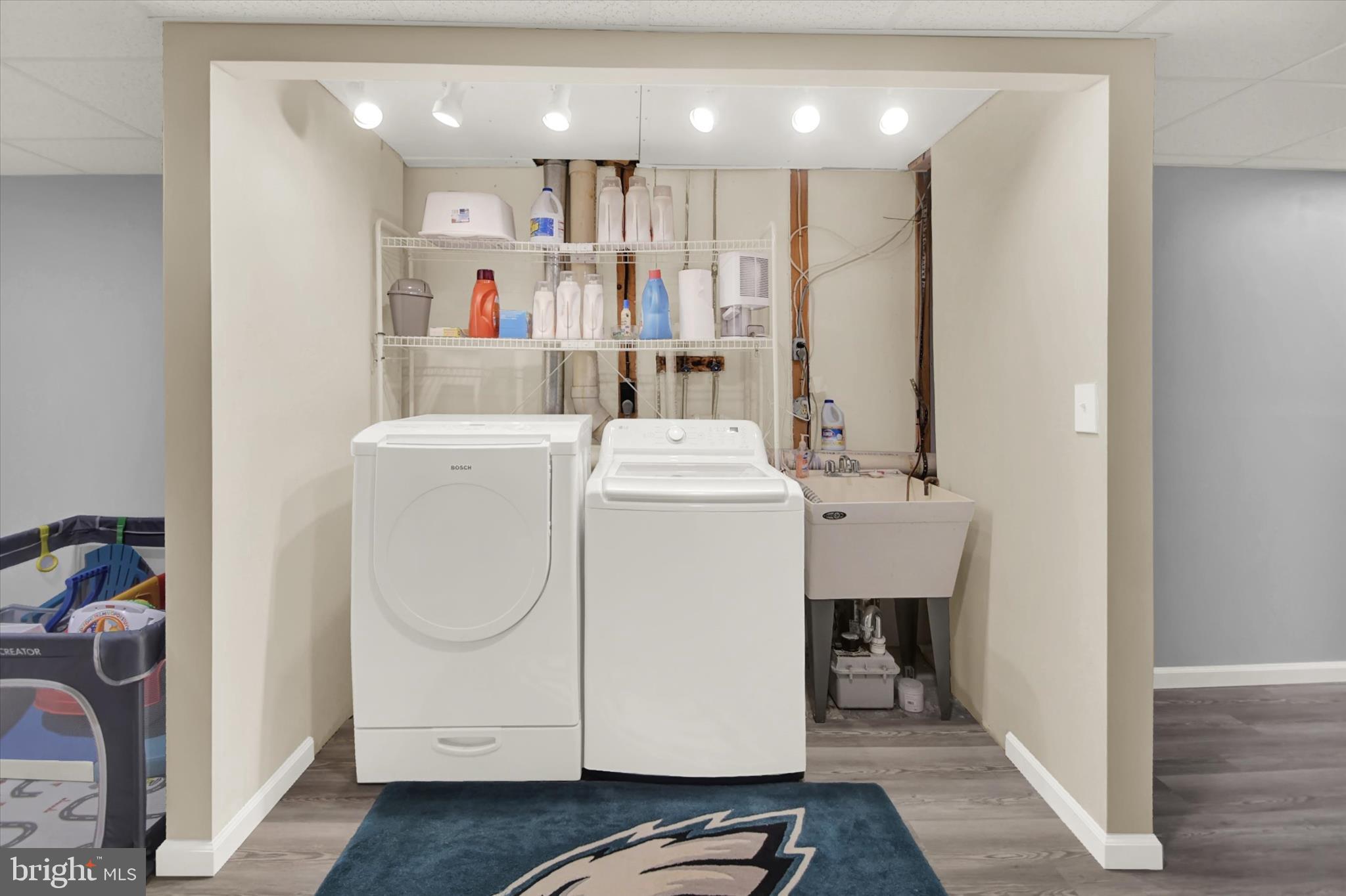 POWDER MILL - Residential