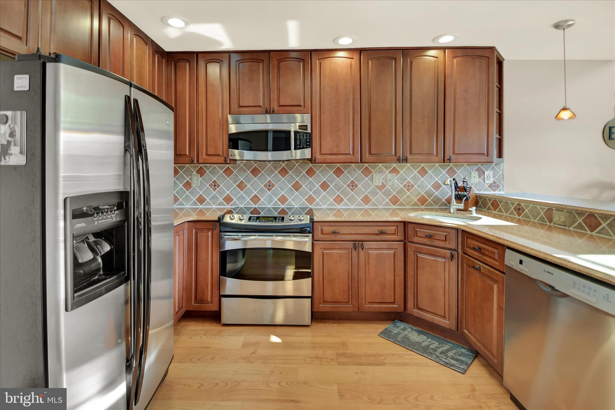 POWDER MILL - Residential