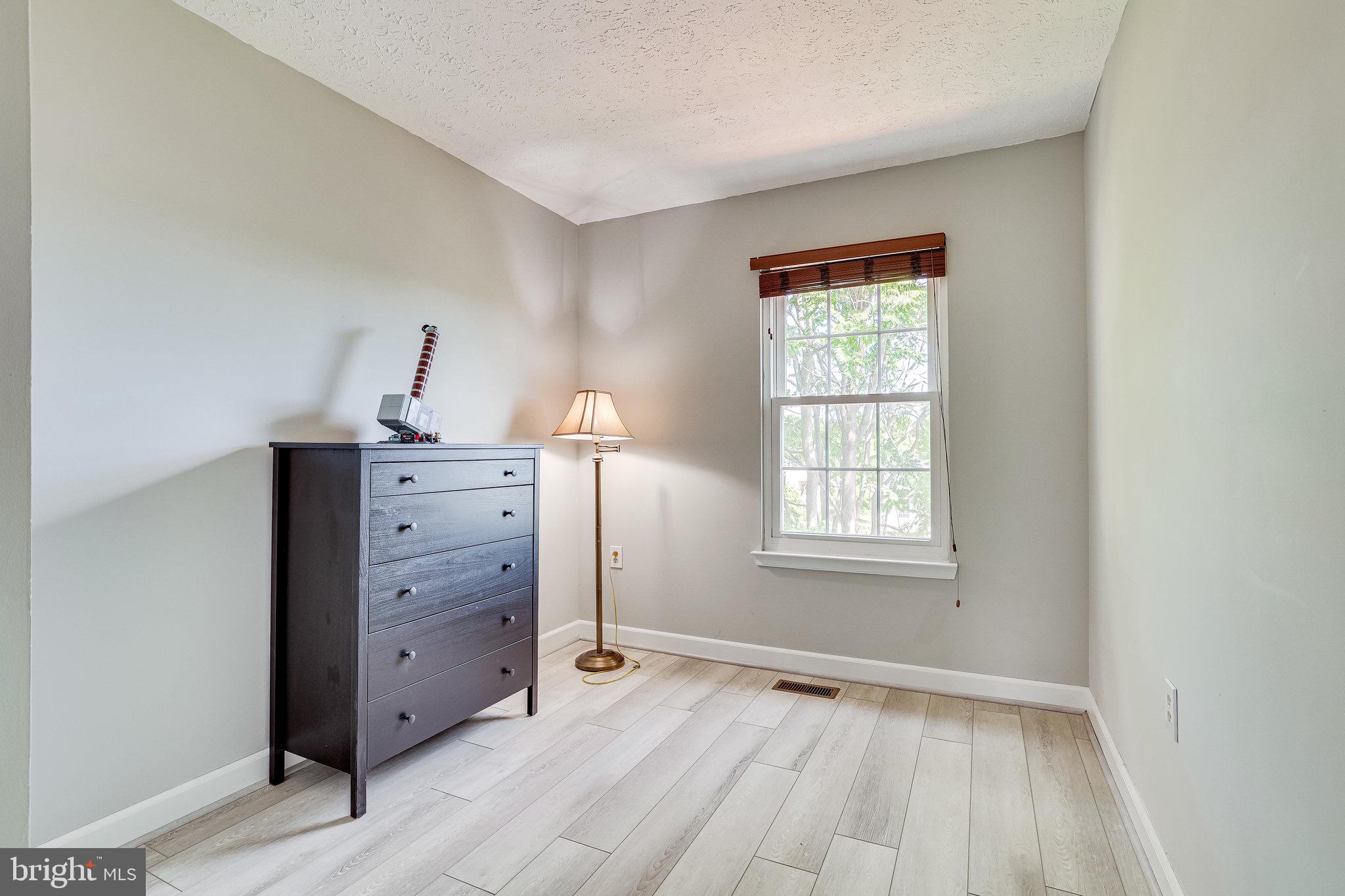 KINCAID FOREST - Residential