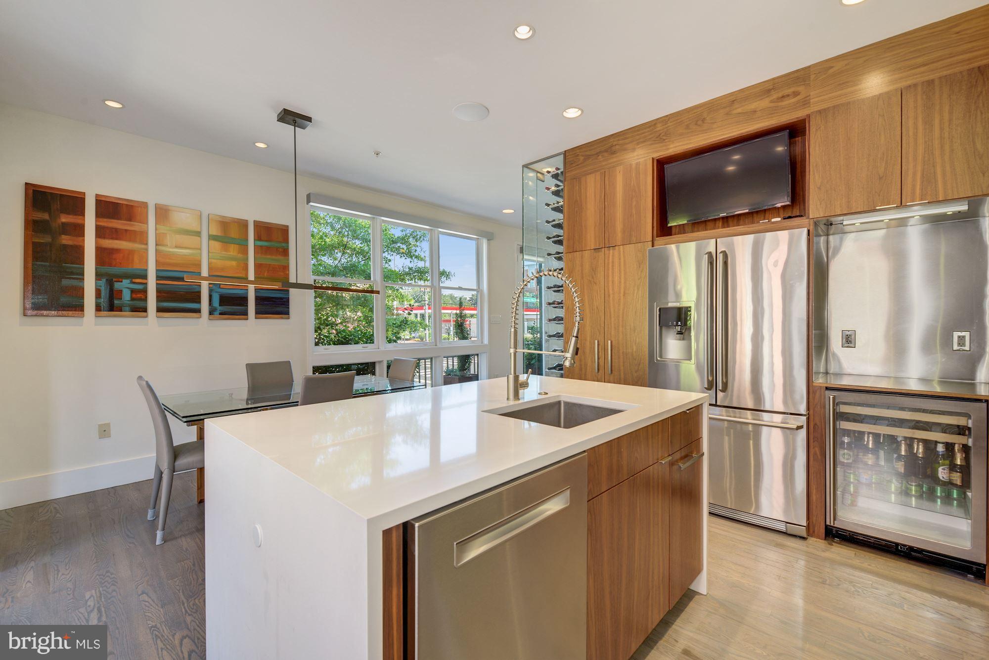 BROMPTONS AT COURTHOUSE - Residential