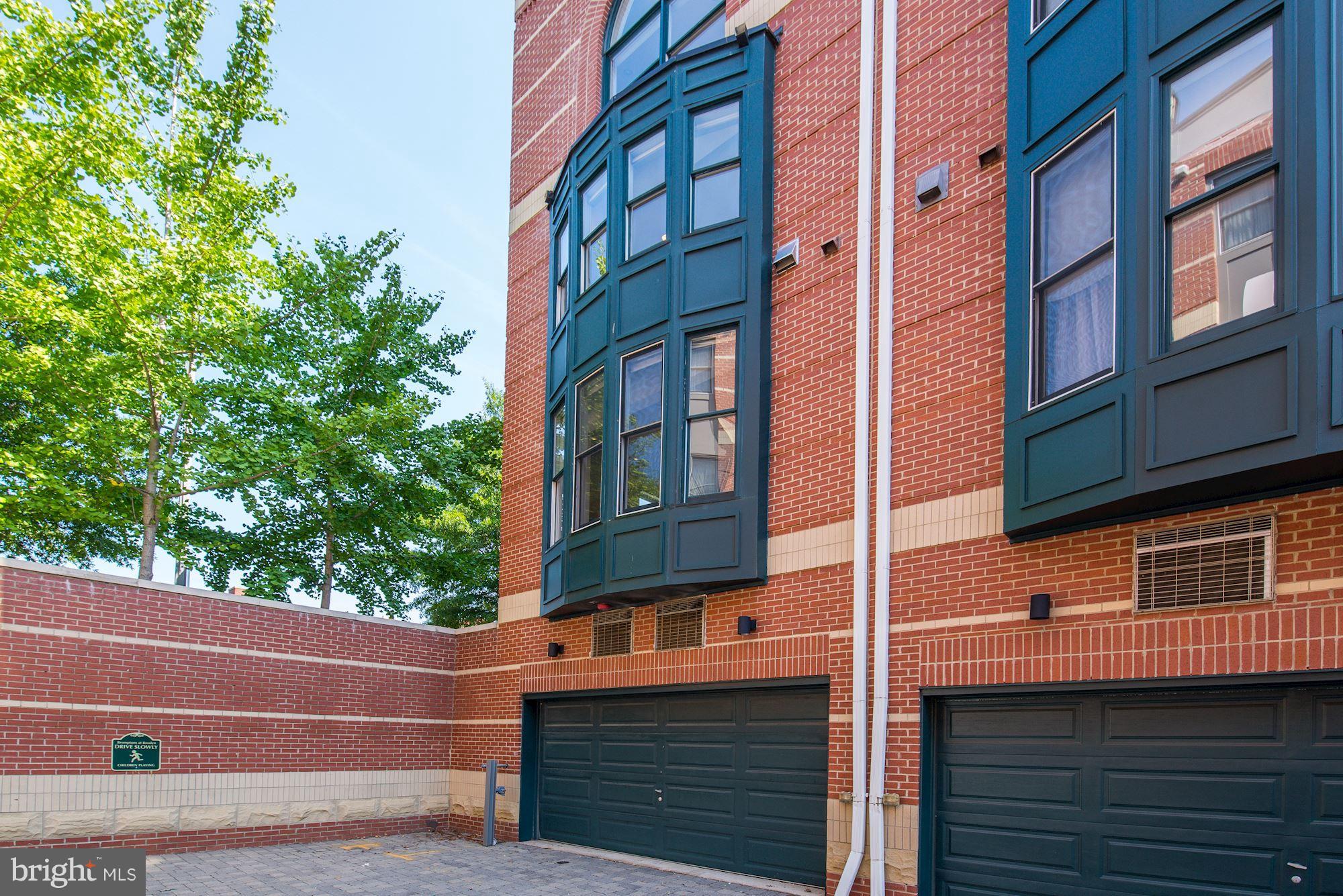 BROMPTONS AT COURTHOUSE - Residential