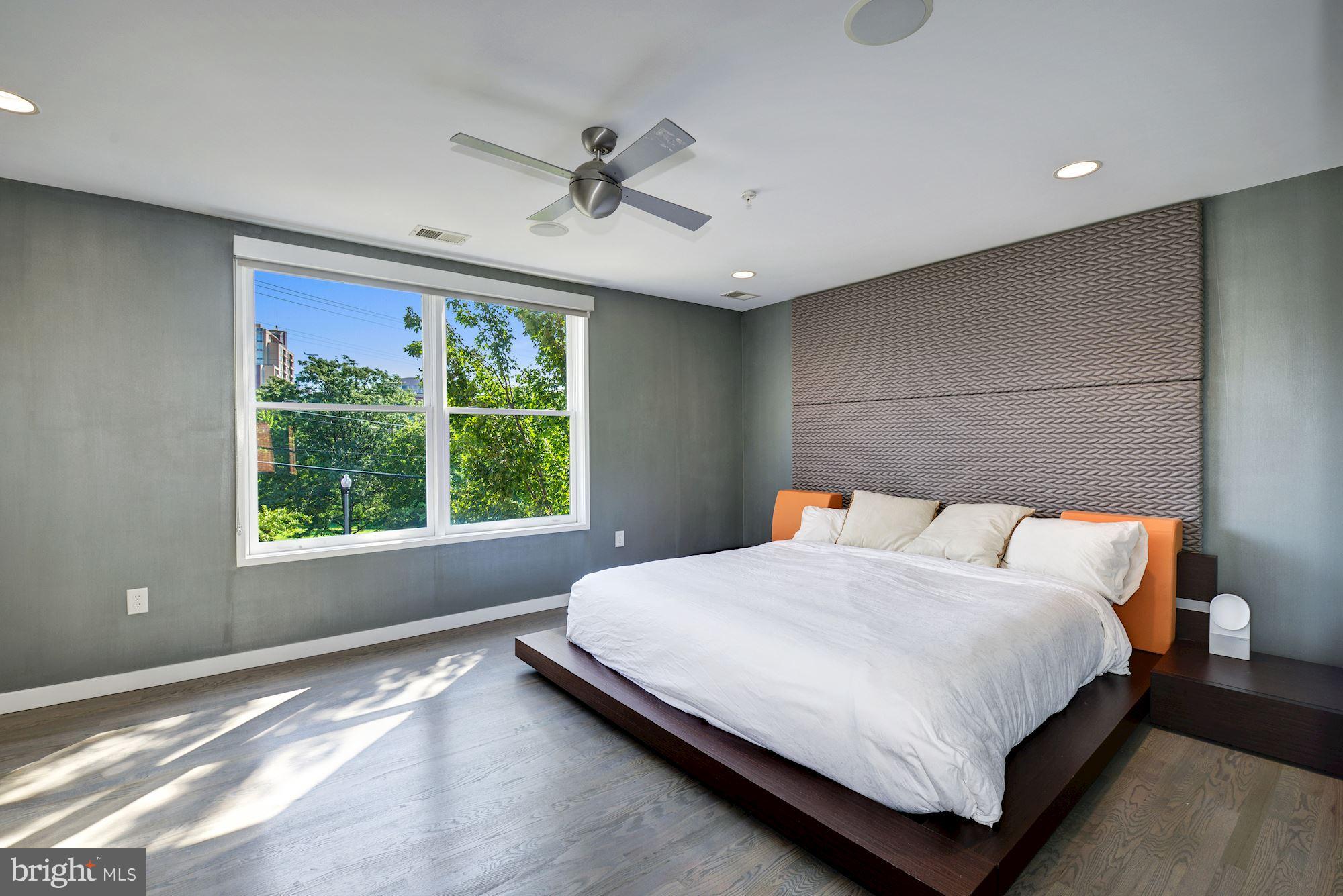 BROMPTONS AT COURTHOUSE - Residential