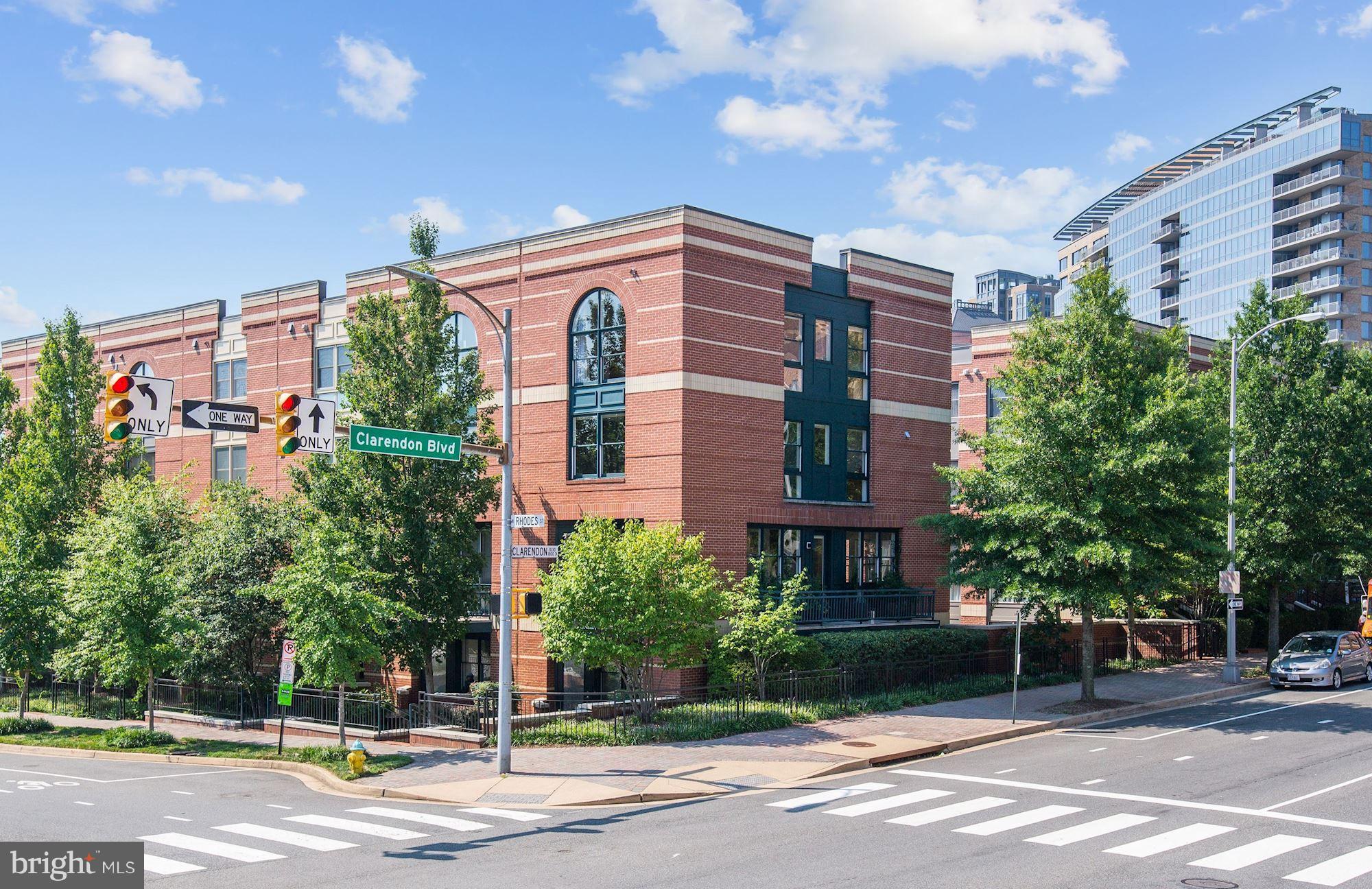 BROMPTONS AT COURTHOUSE - Residential