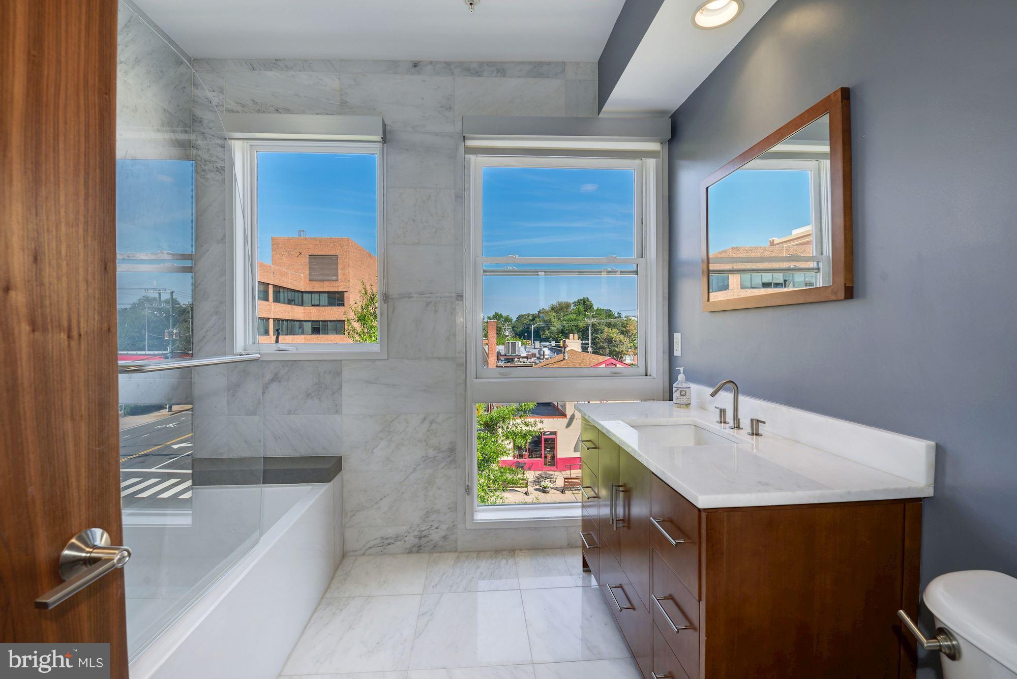 BROMPTONS AT COURTHOUSE - Residential