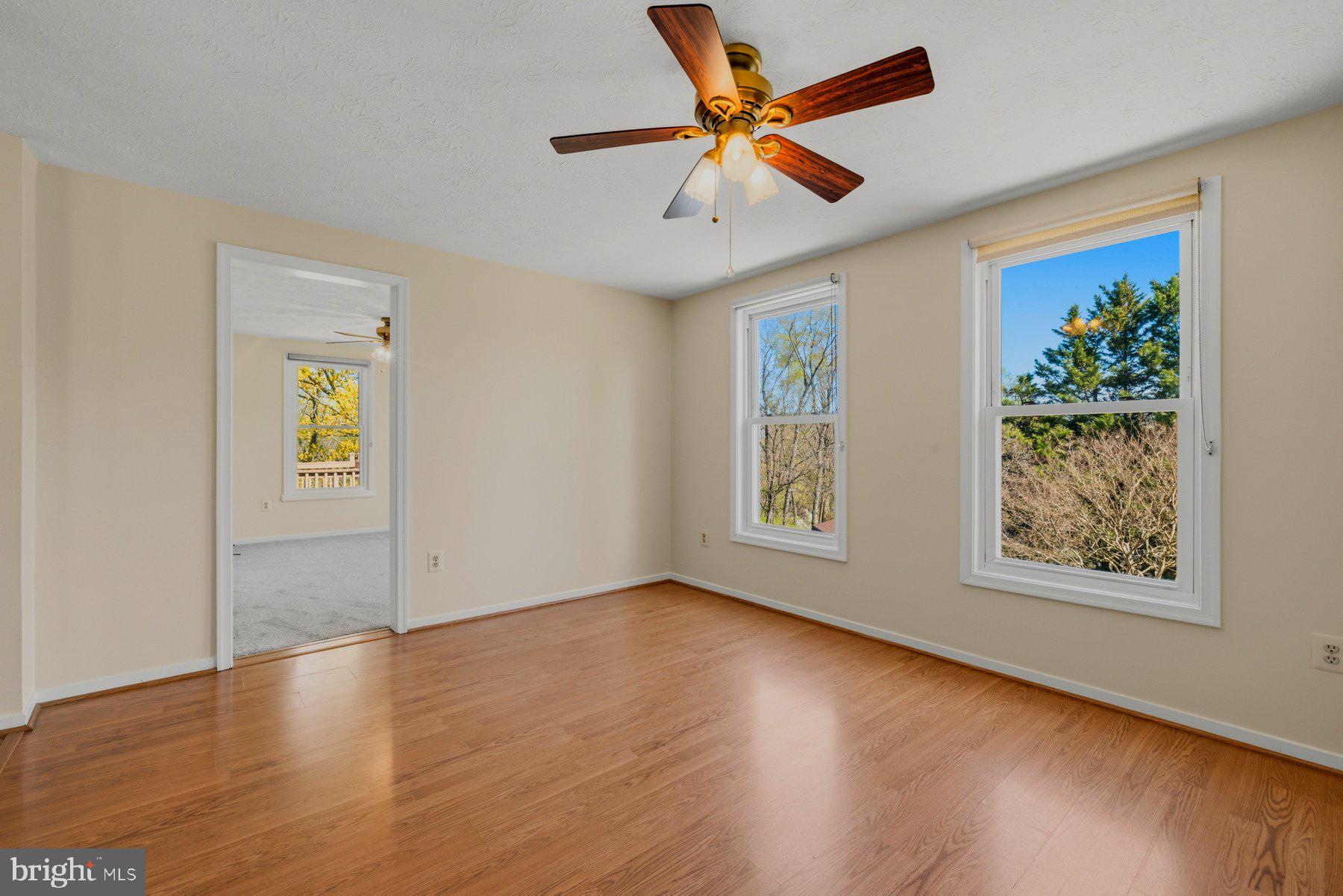 BOSS ARNOLD VILLAGE - Residential