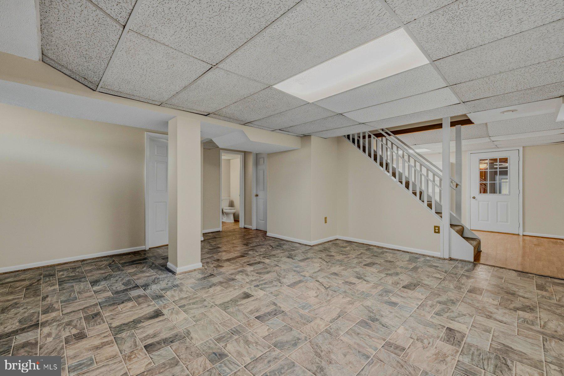 BOSS ARNOLD VILLAGE - Residential